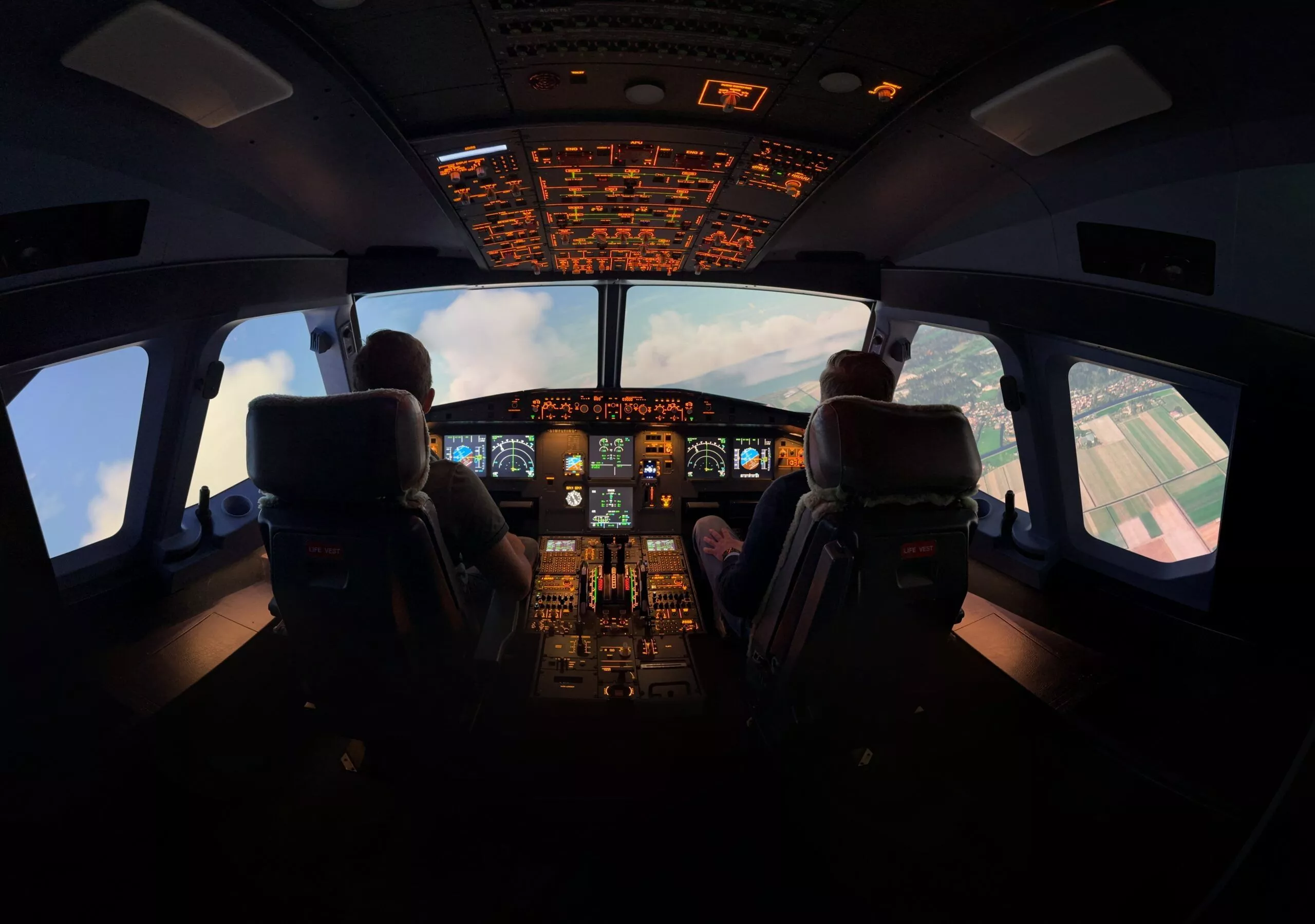 Book your simulator flight