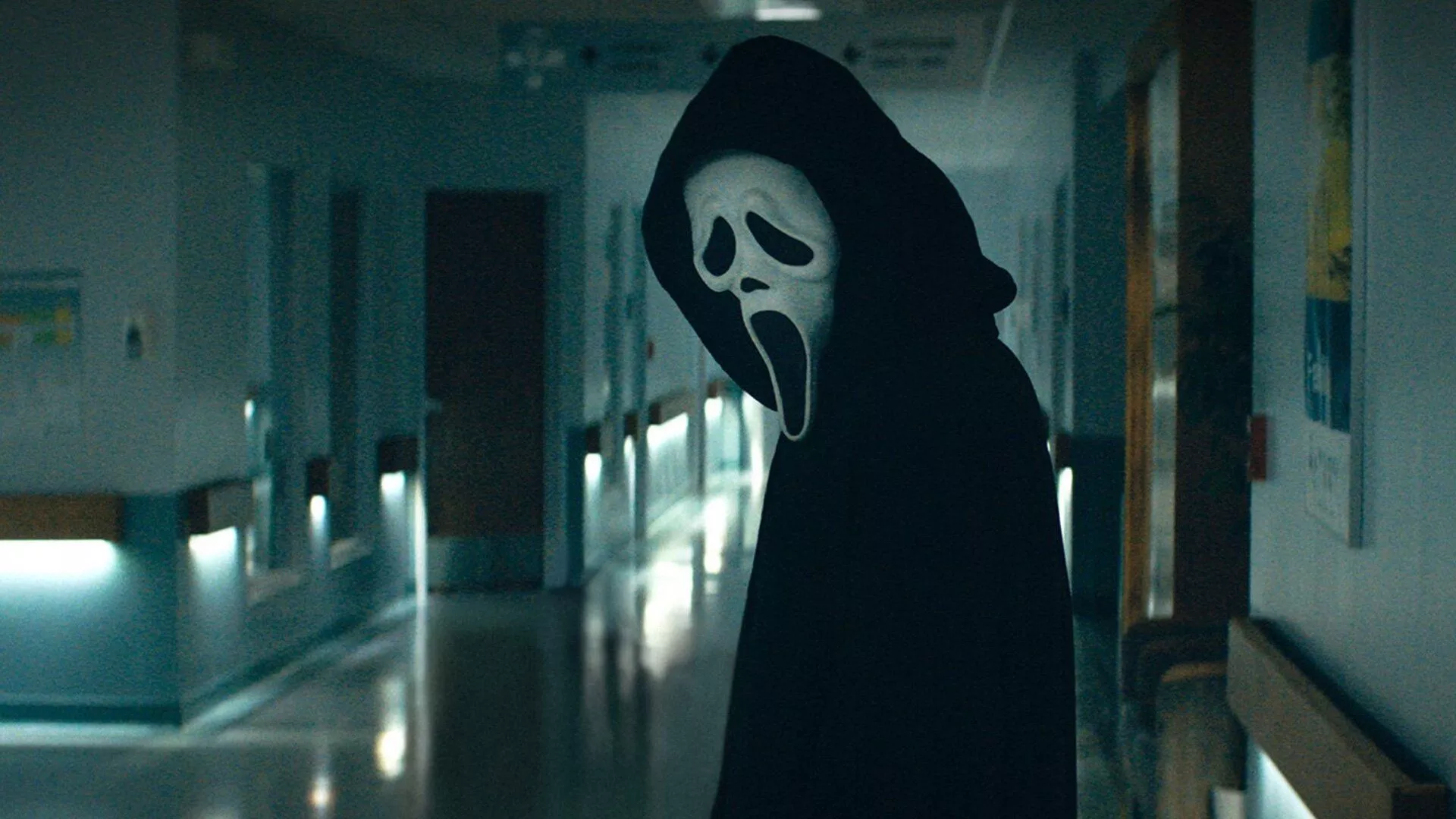SCREAM Feature Ghostface