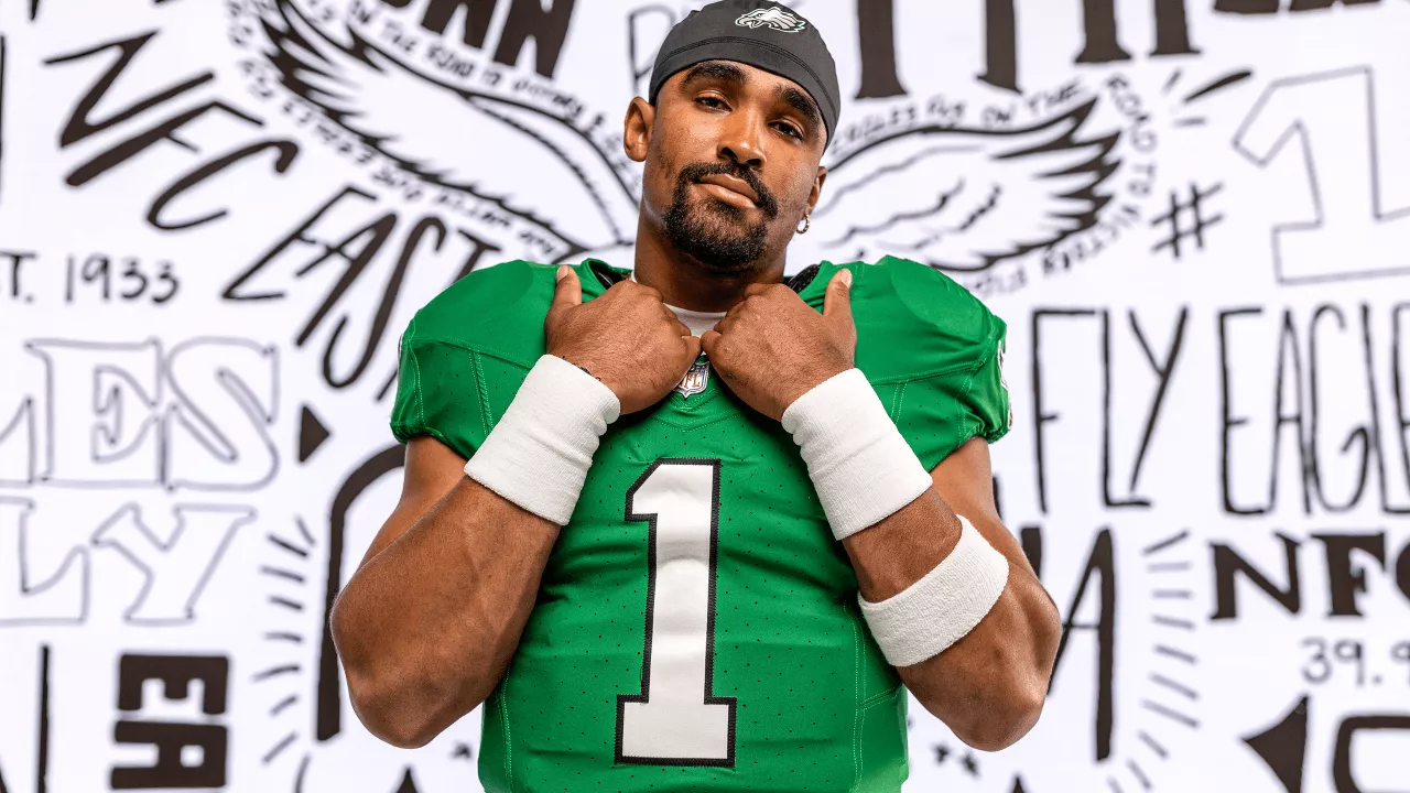 Need more Kelly Green photo?