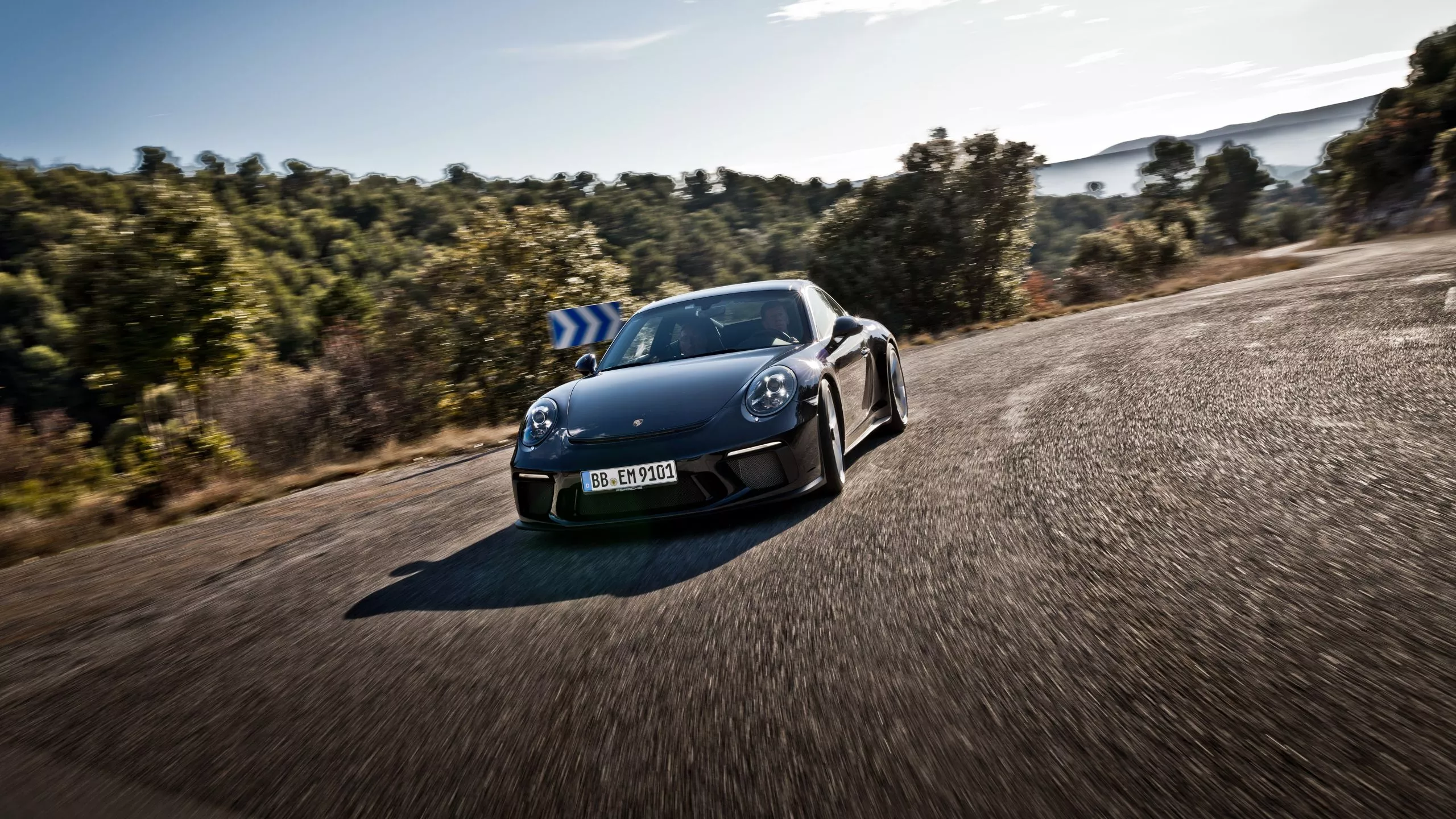 Porsche GT3 Touring Wallpaper