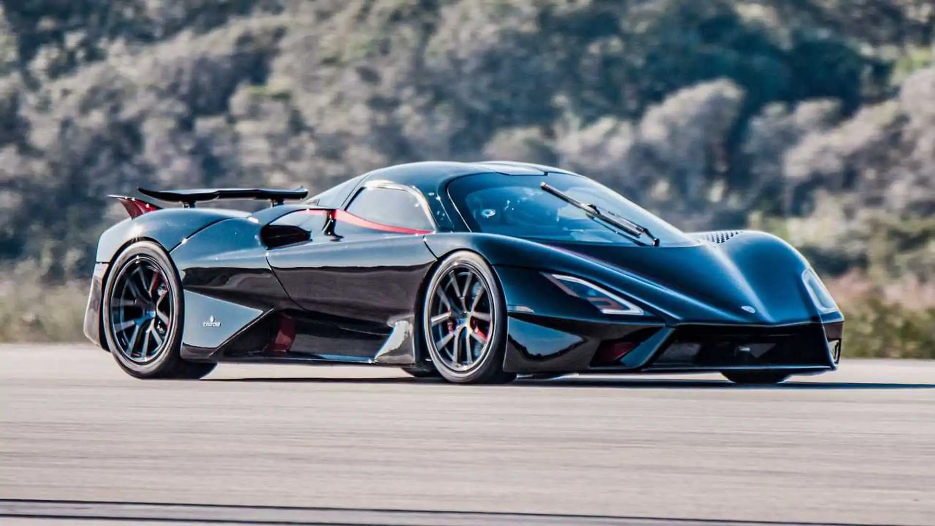 SSC Tuatara Hits 282.9 MPH In New Top