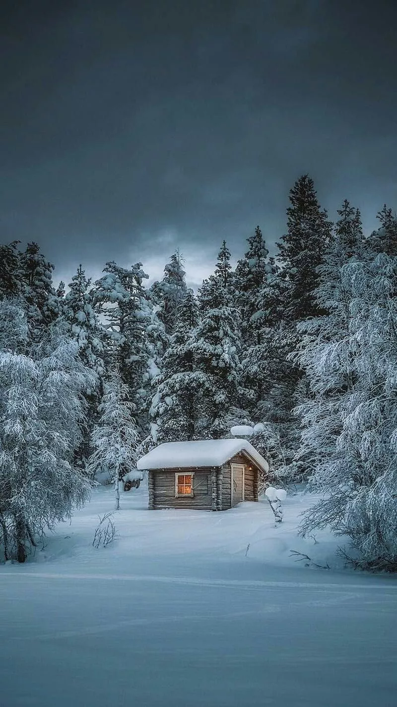 HD winter cabin wallpaper