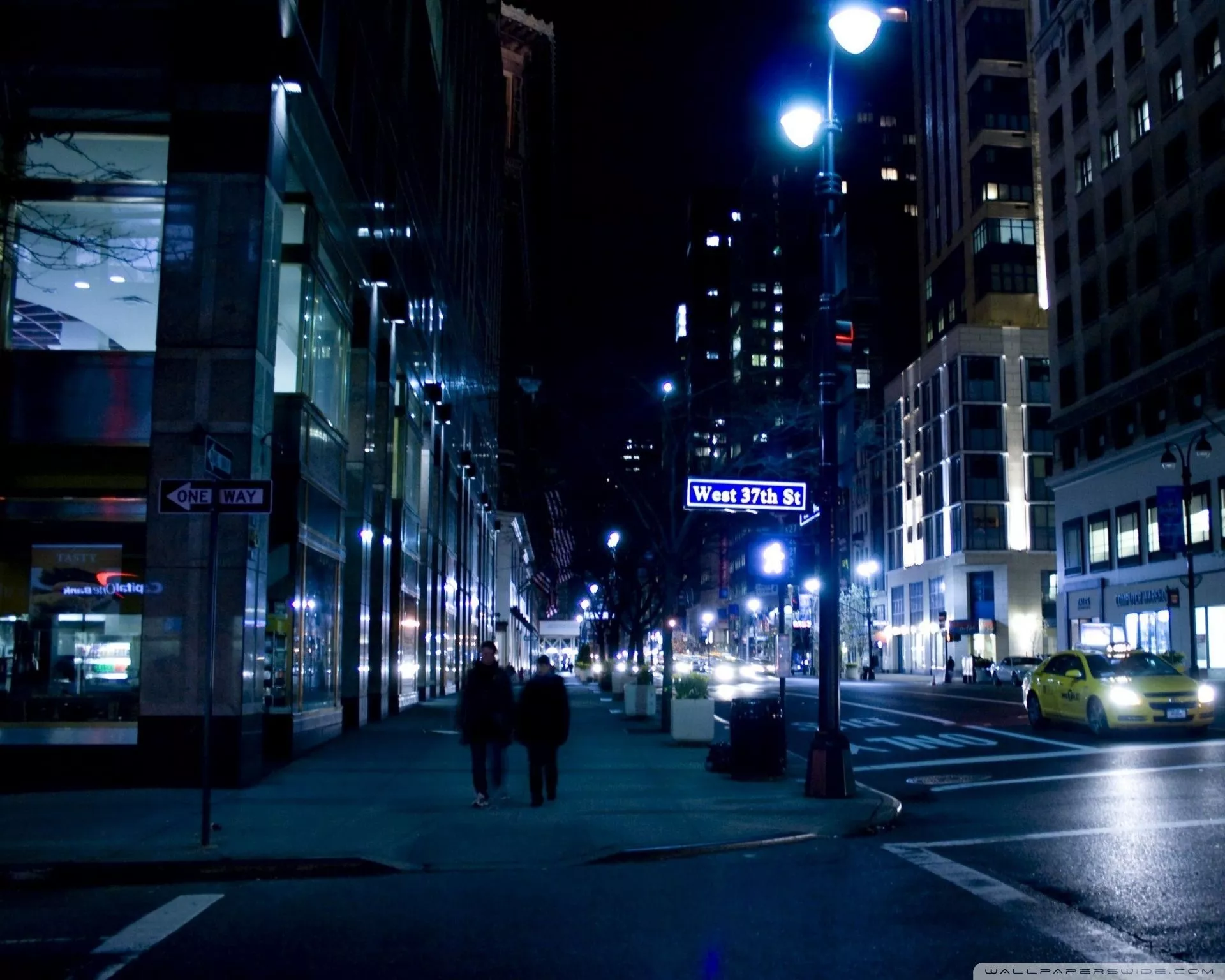 City Street Night Ultra HD Wallpaper