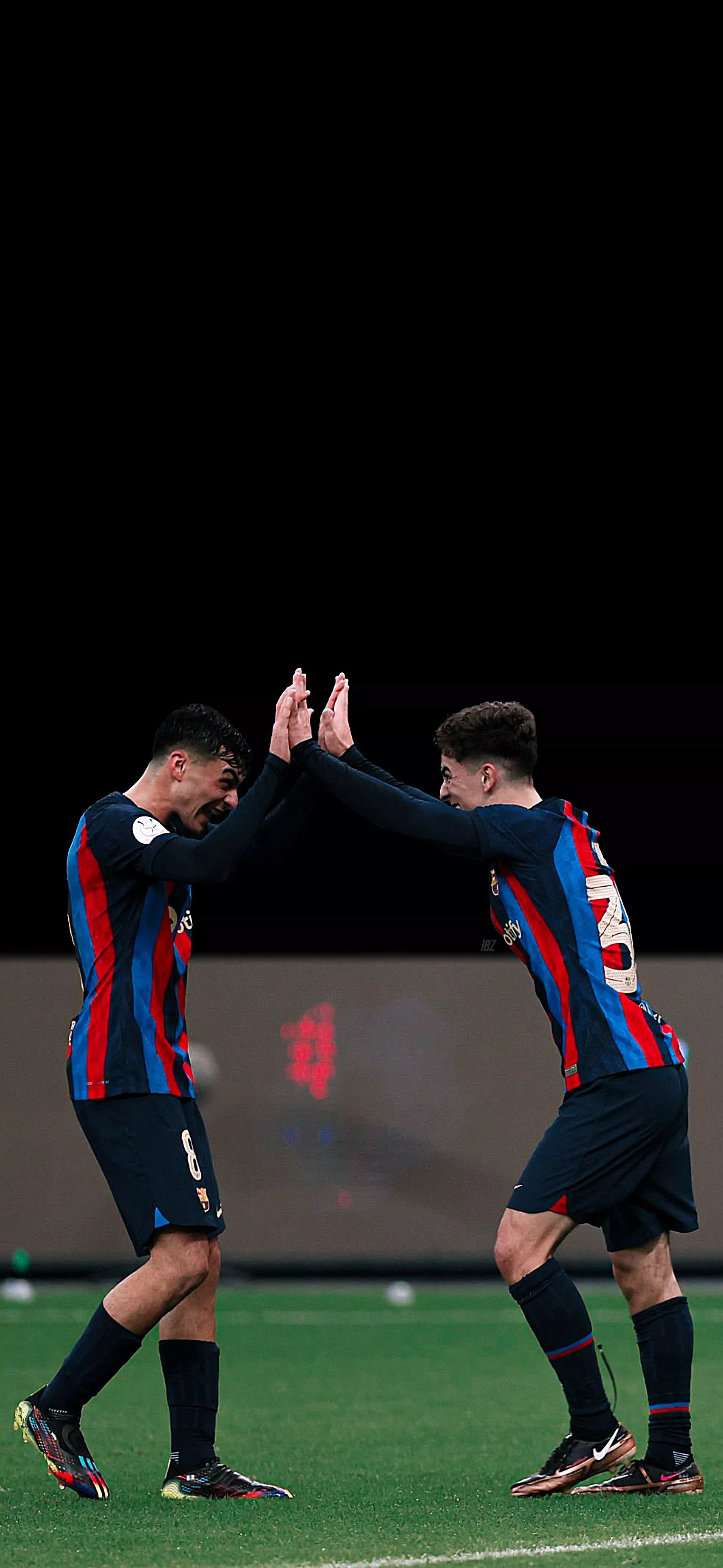 بزبلو. #Wallpaper └