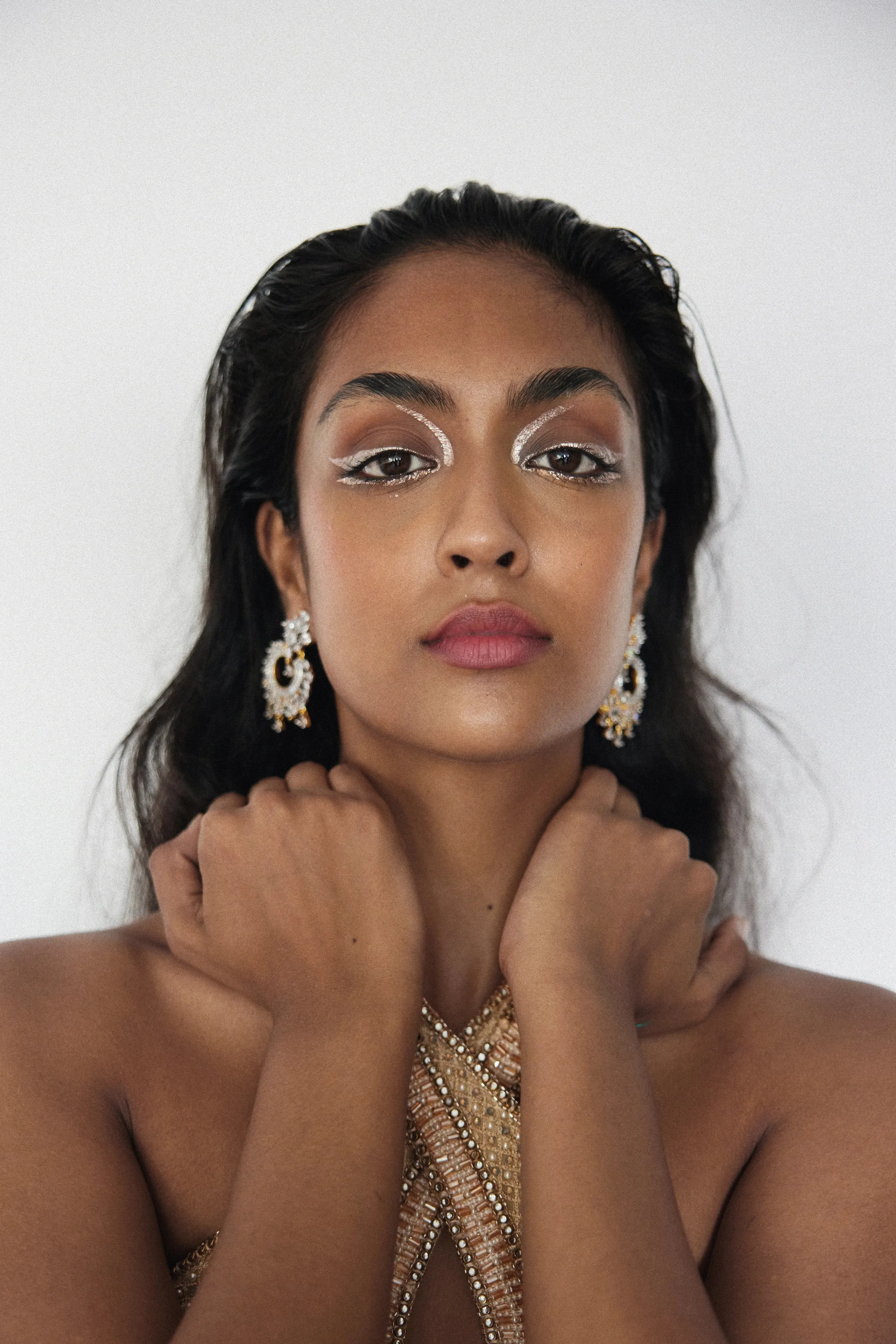 influencer creates edgy makeup looks