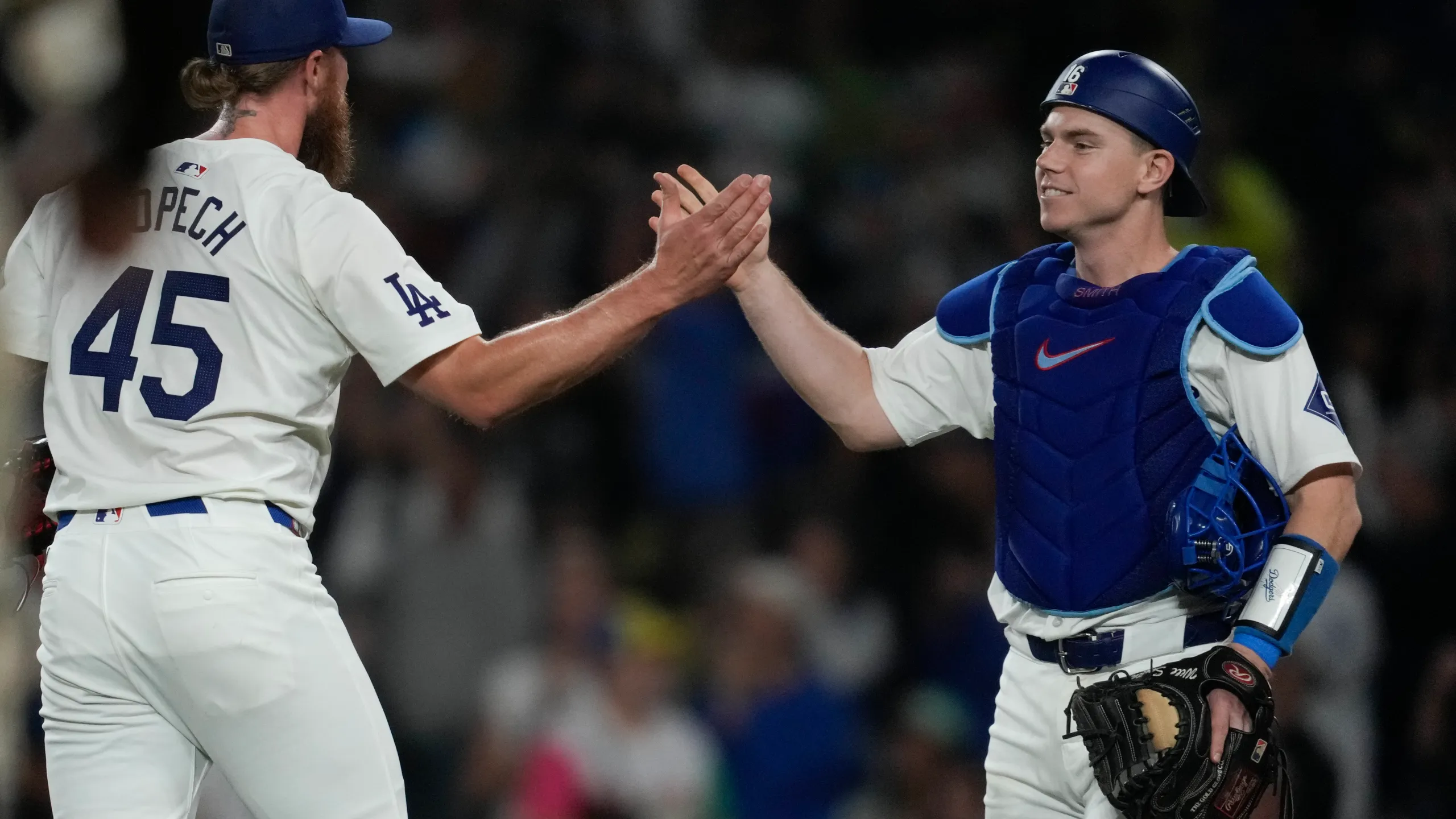 Shohei Ohtani heads to 1st postseason