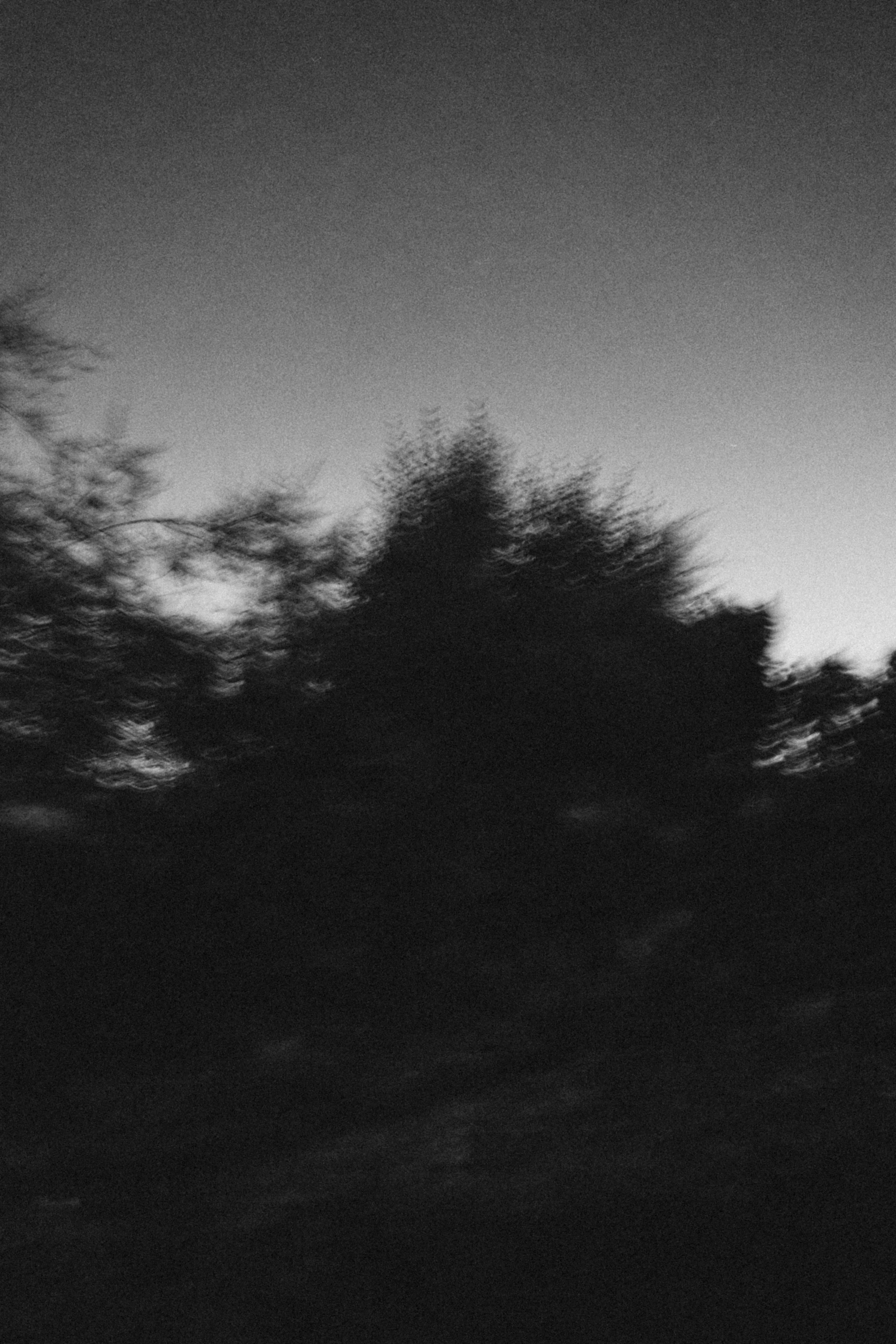 Dark Blurred Background · Free