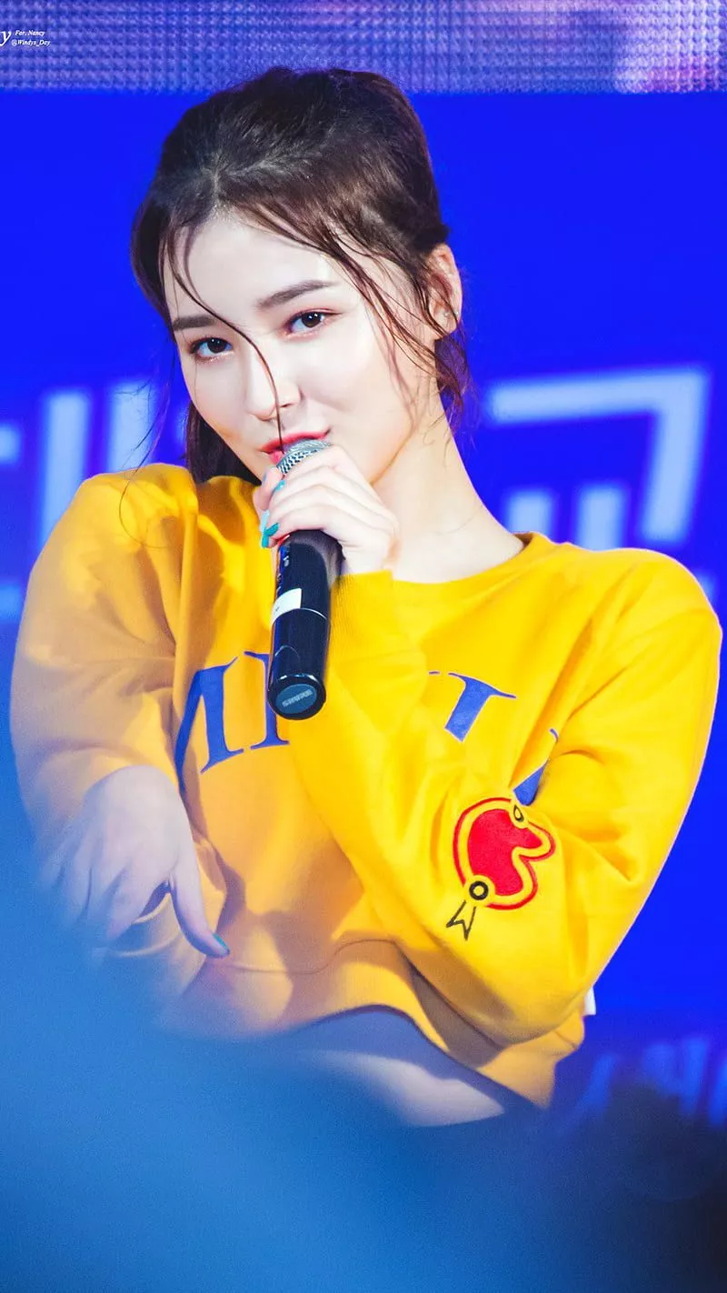 HD momoland wallpaper