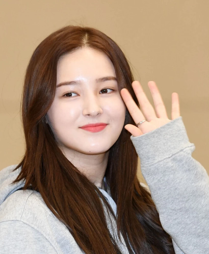 Nancy Momoland South Korean Matte