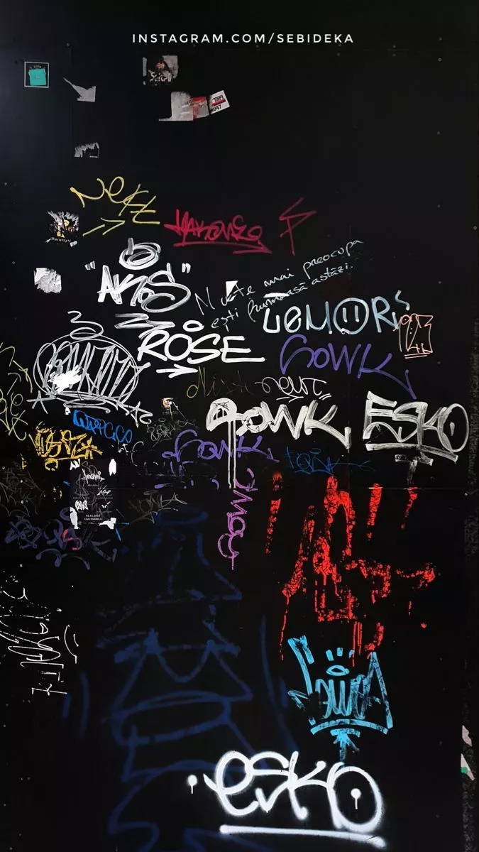 Crazy Graffiti Wallpaper for Galaxy Walls