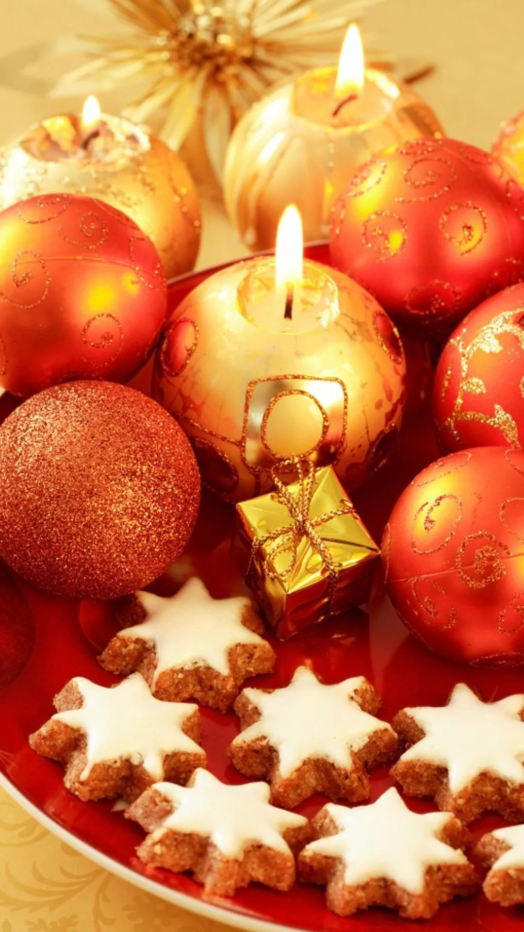 Christmas Decorations Candles Cookies