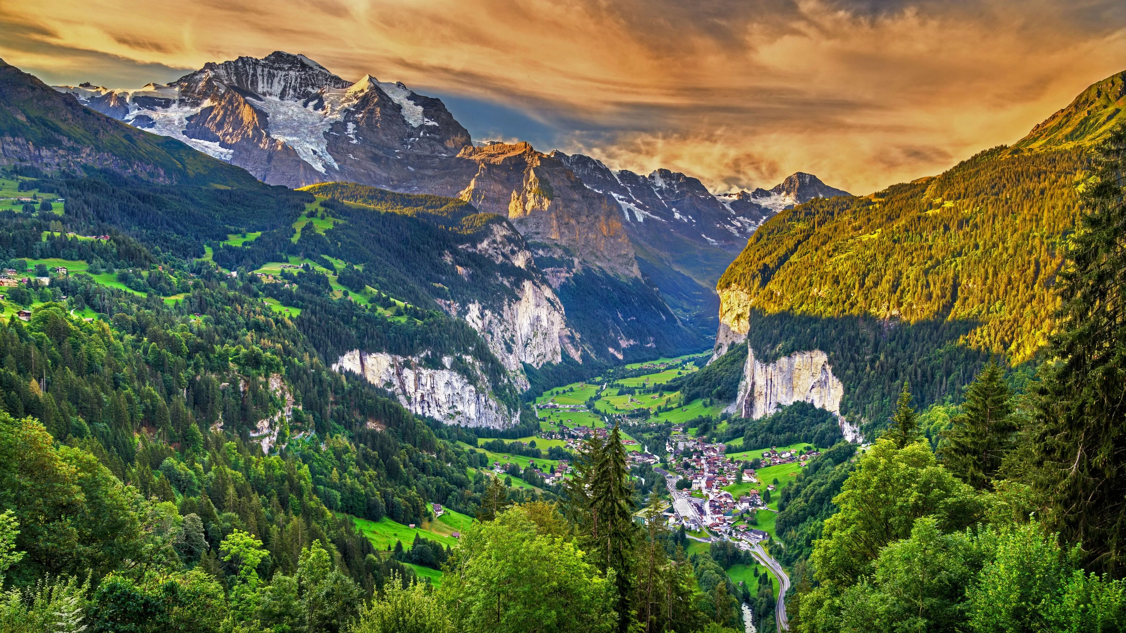 Lauterbrunnen Valley in Swiss Jungfrau