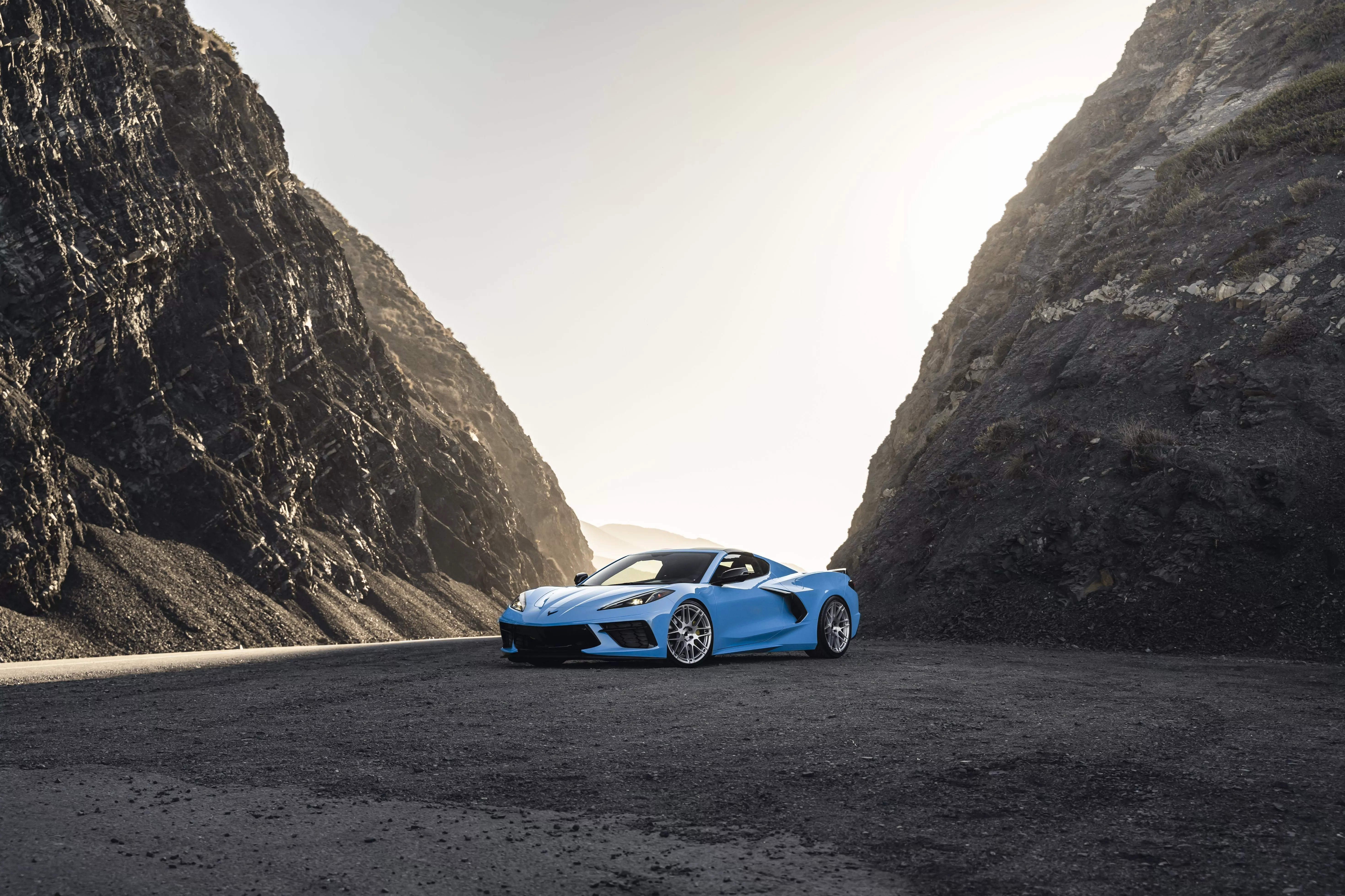 Download Vehicle Chevrolet Corvette C8