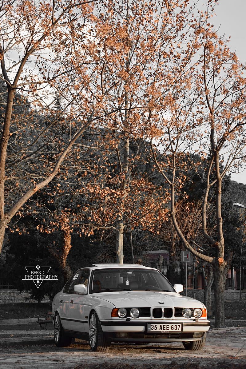 HD bmw e34 wallpaper