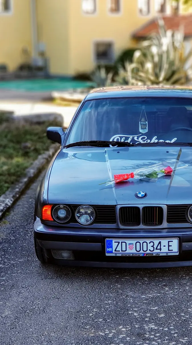 BMW E34 wallpaper