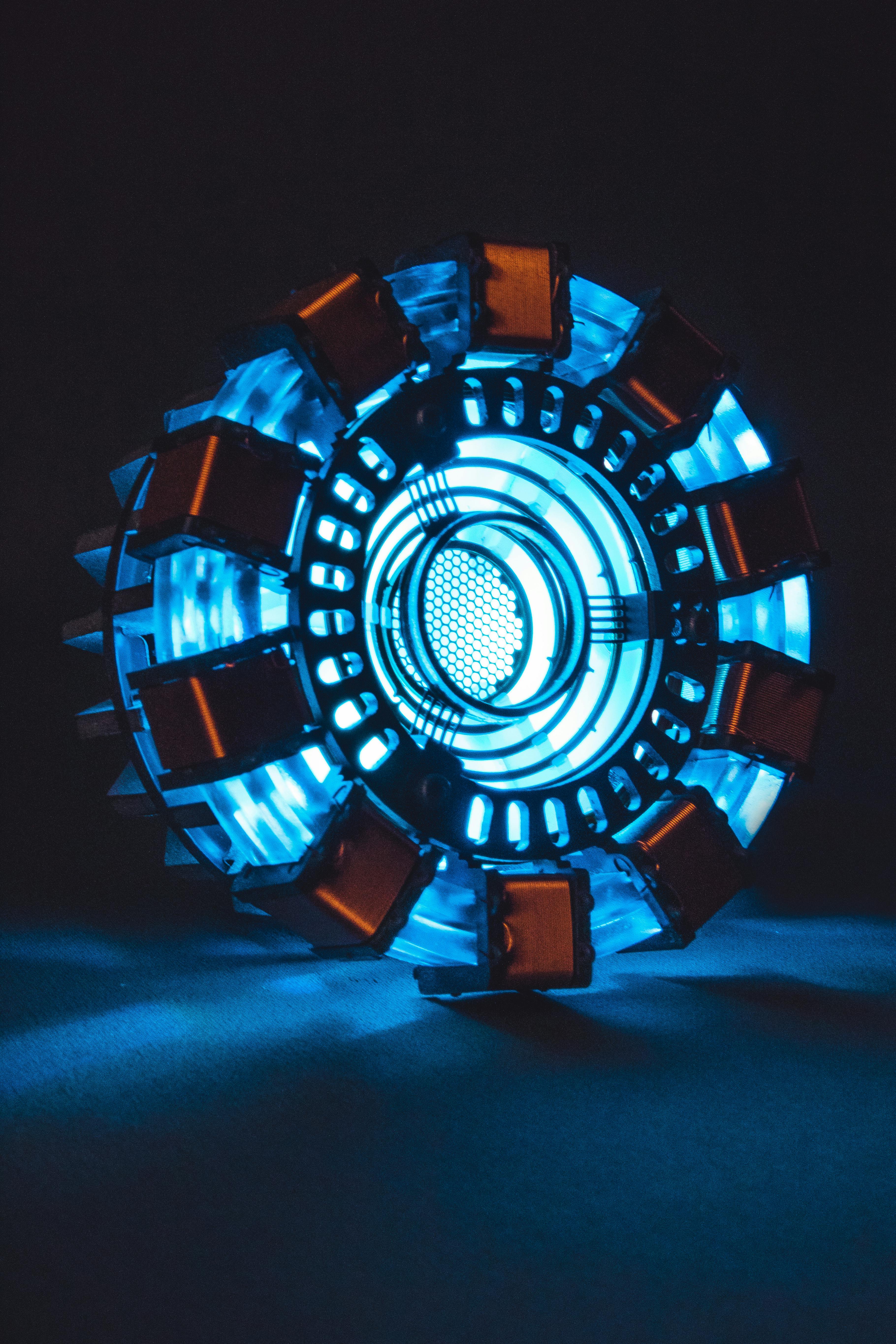 Illuminated Arc Reactor on Black