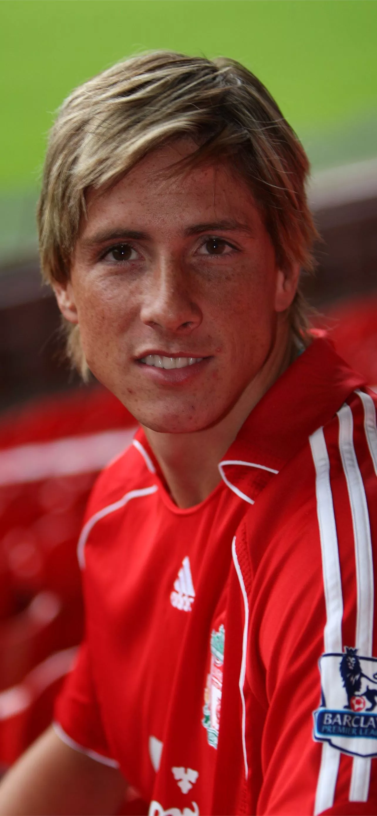 fernando torres HD iPhone Wallpaper