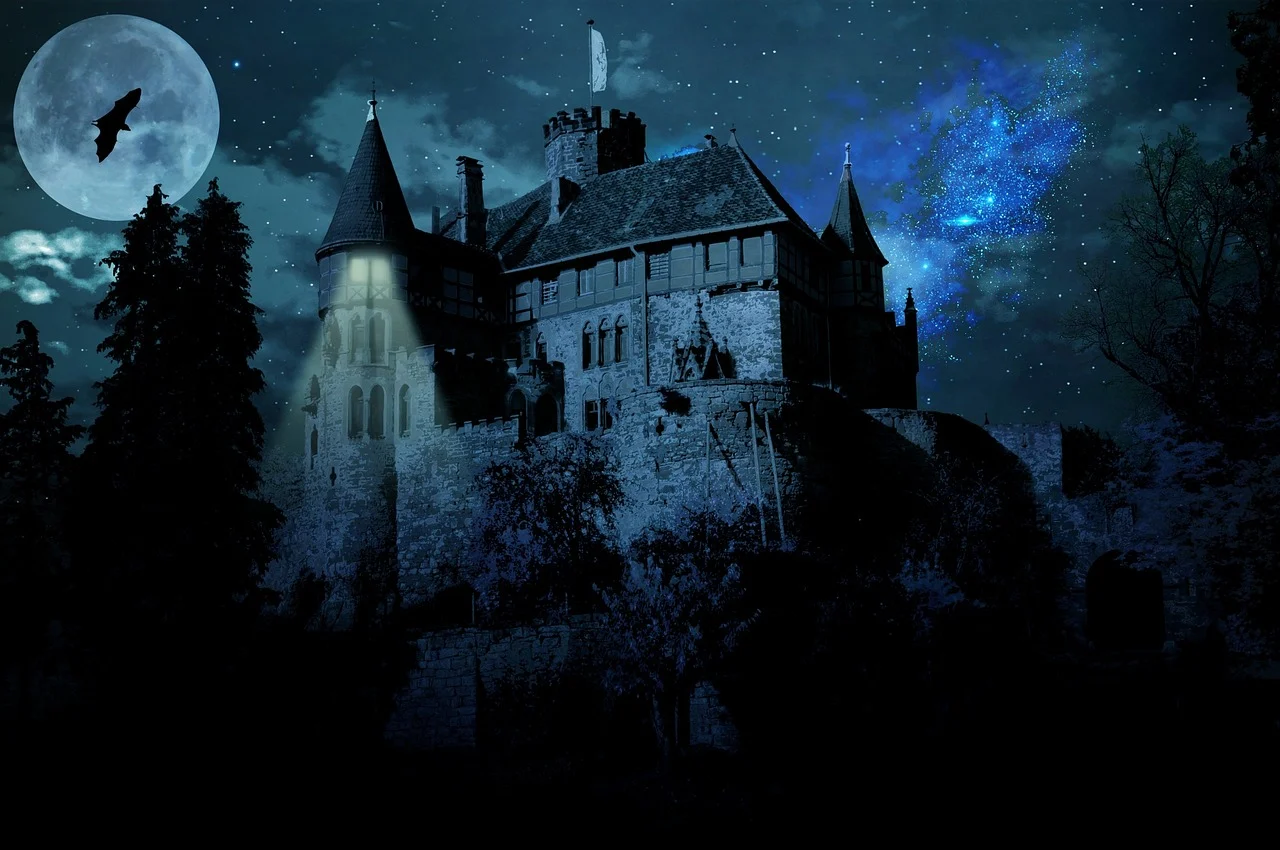Spooky Castle & Castle Image