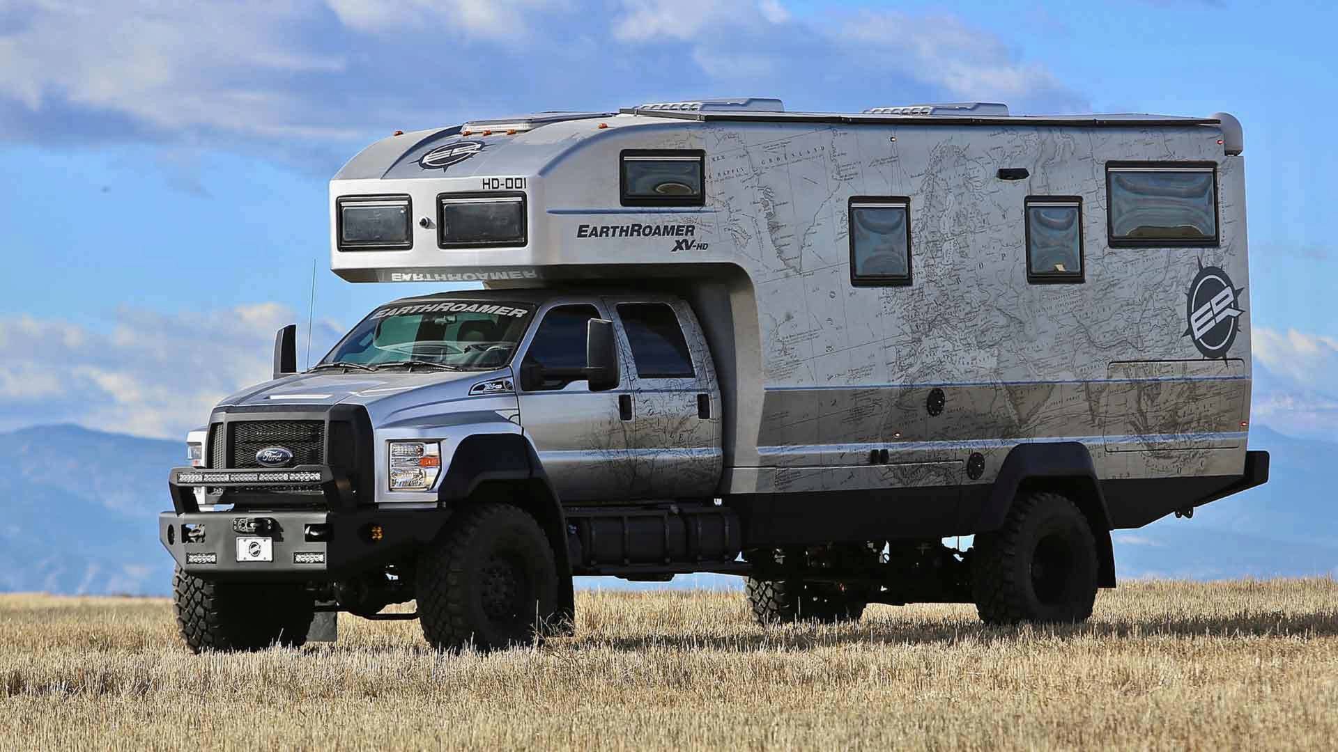 EarthRoamer XV HD Is An Off Roading