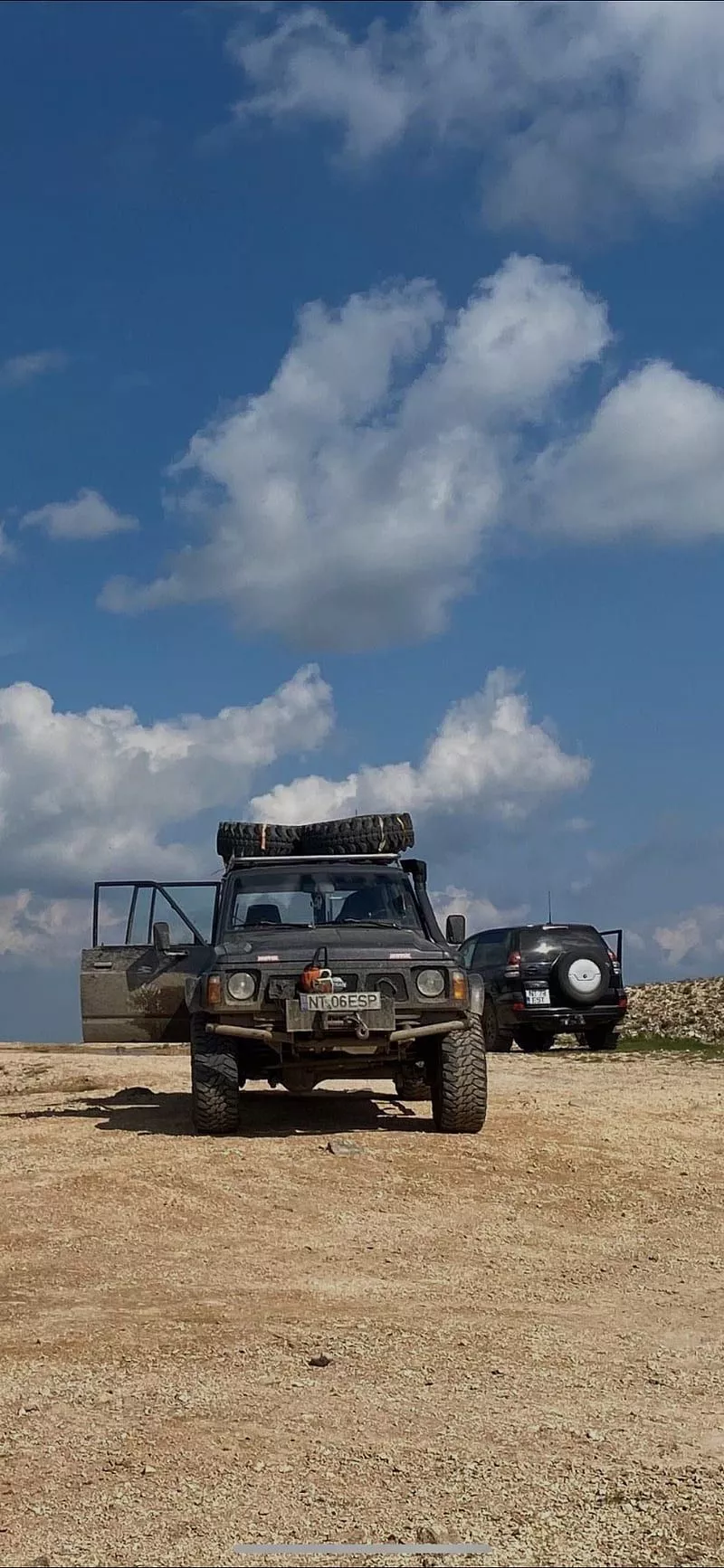 HD nissan patrol y60 wallpaper