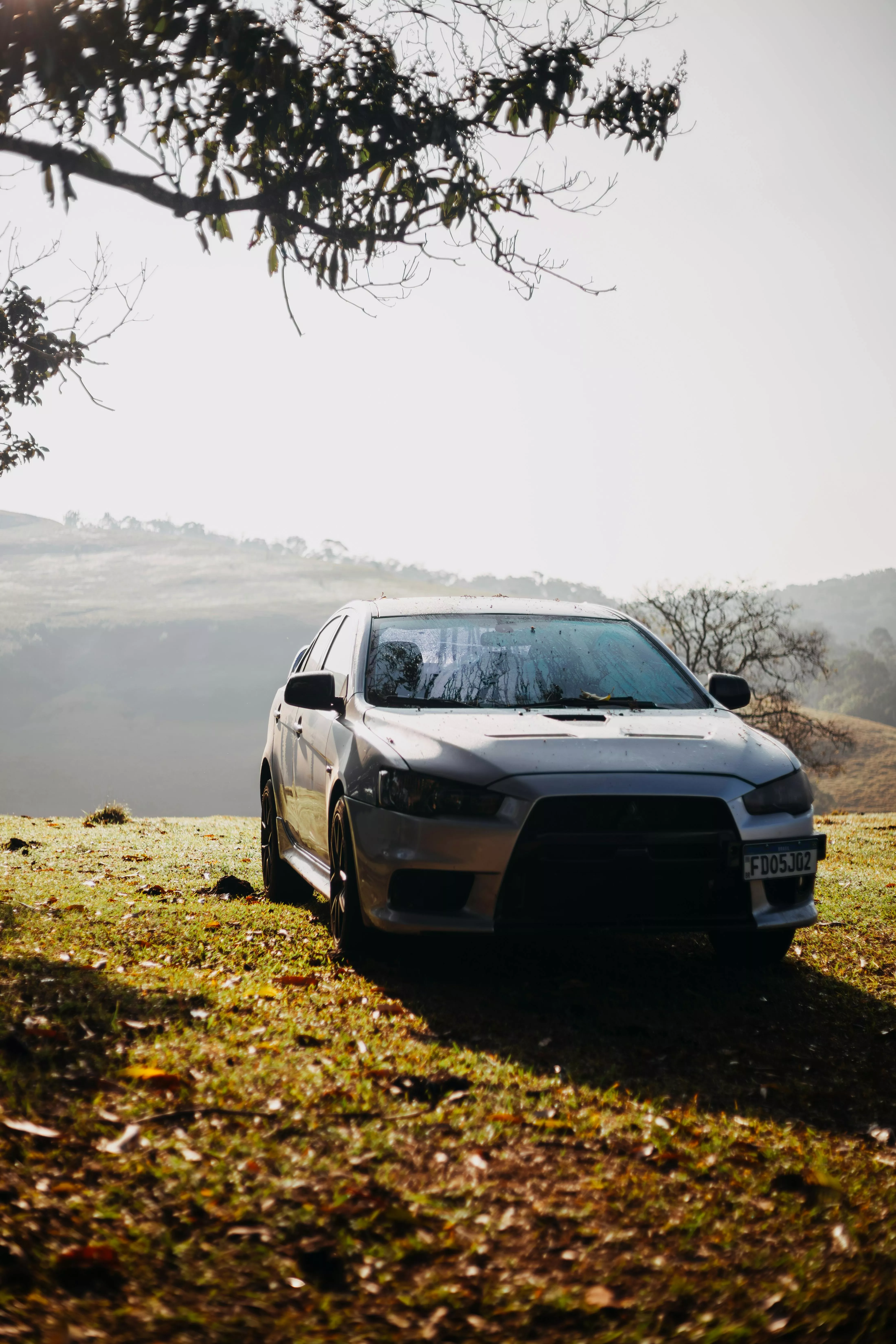 White Mitsubishi Lancer Evolution Car