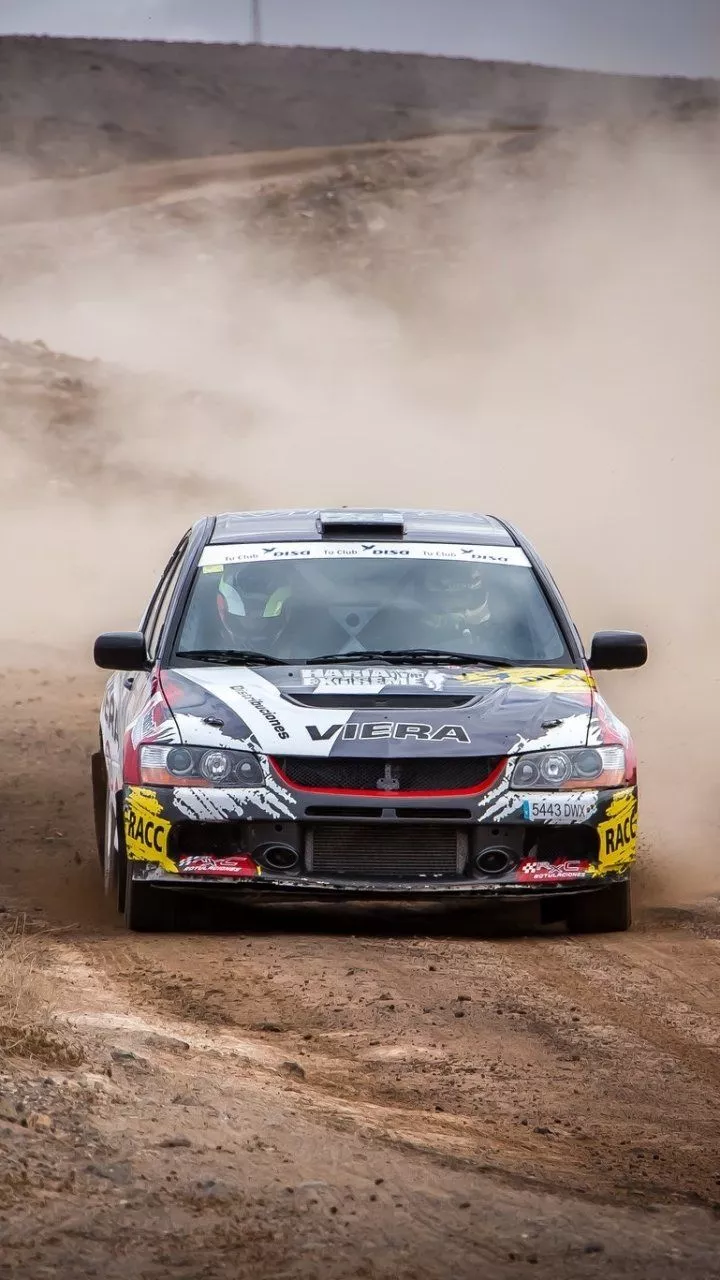 Download Vehicle Mitsubishi Lancer