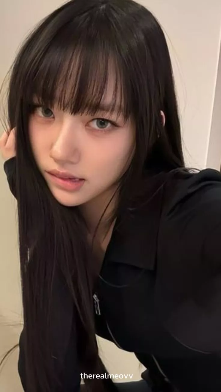 KİM SOOİN WALLPAPER