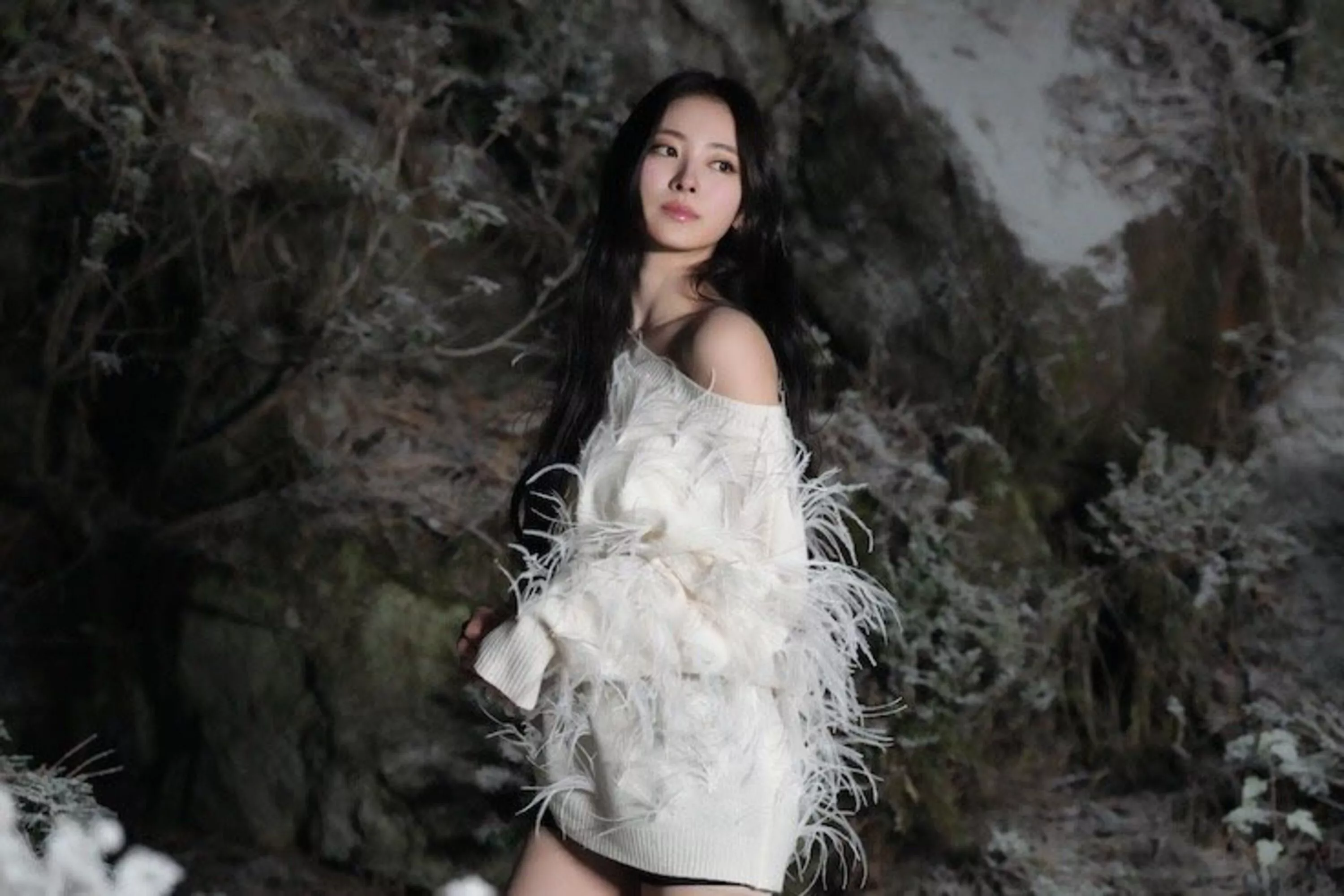 MelOn Magazine - 'TOXIC