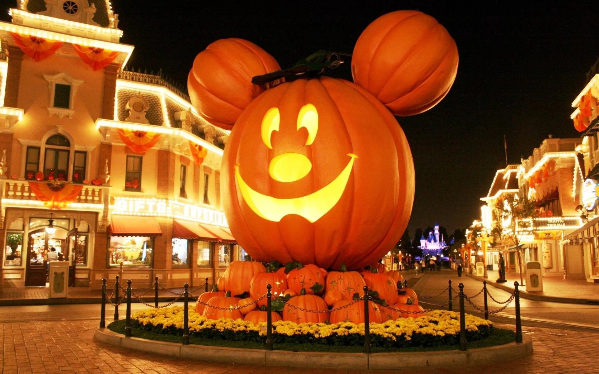 Disney Halloween Wallpaper Free