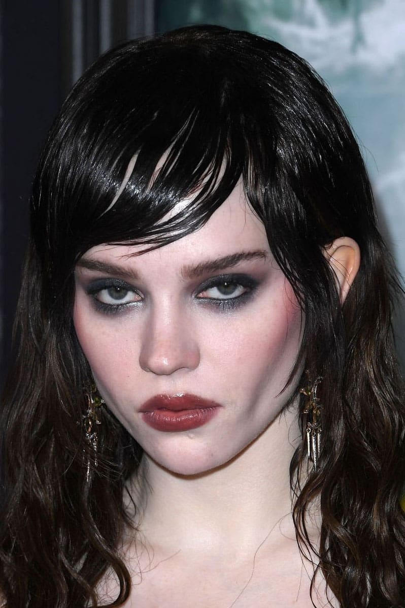 Sophie Thatcher Wallpapers - Wallpaper Cave