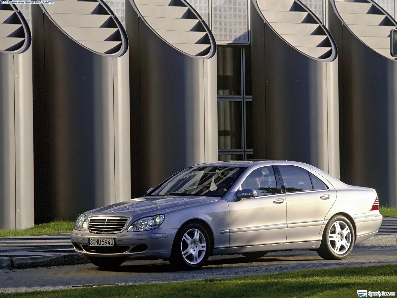 Mercedes Benz S Class W220 Photo