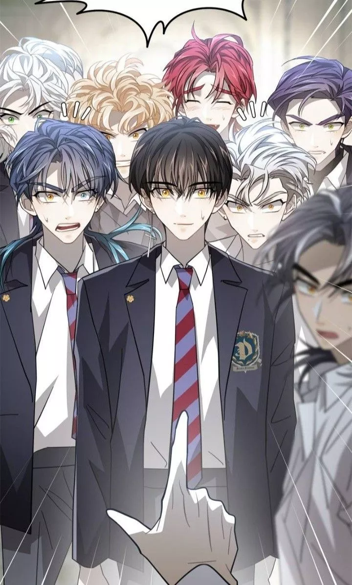 Noa looks so fine in the backround