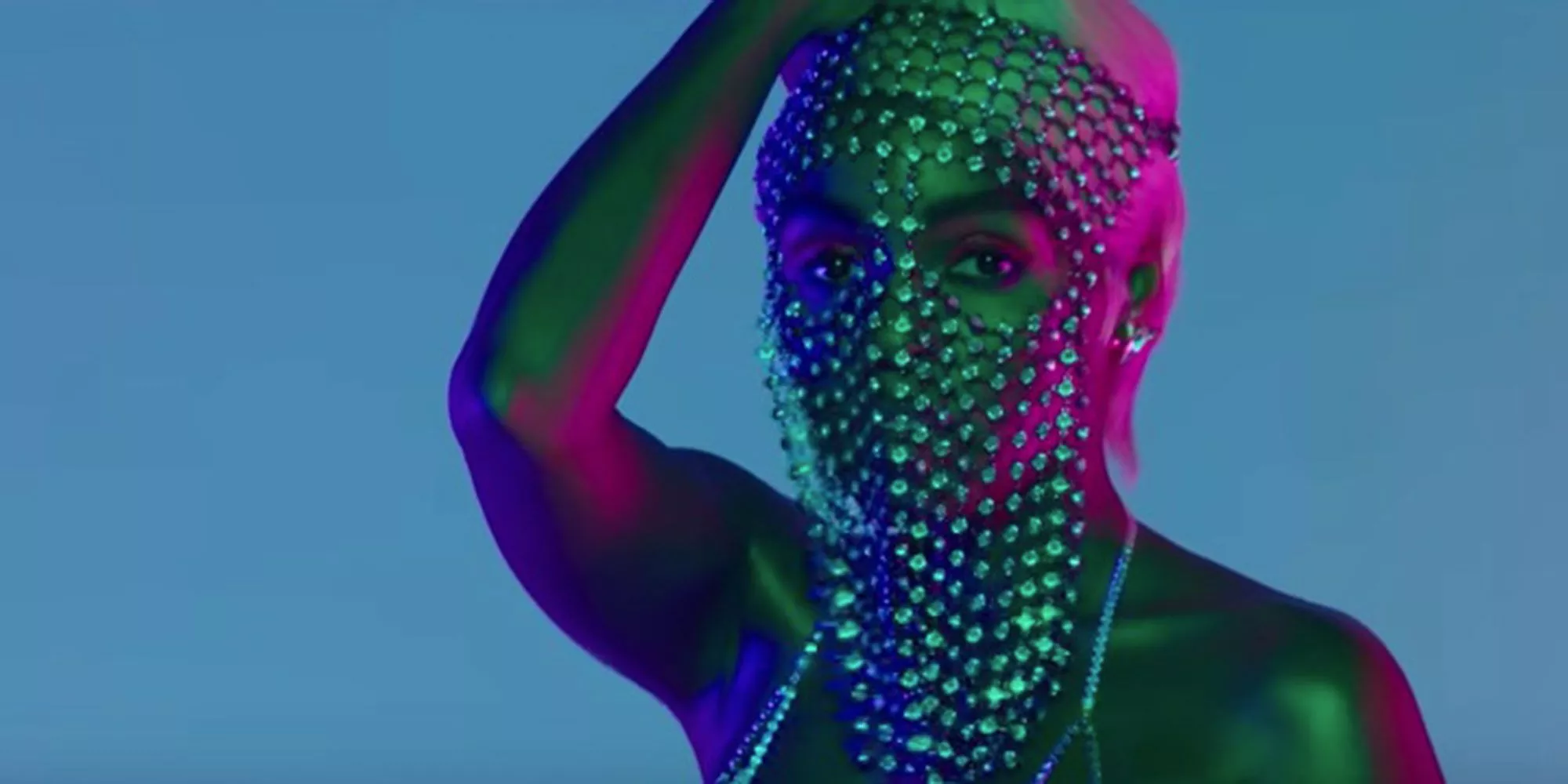 Sure, bisexual lighting looks cool