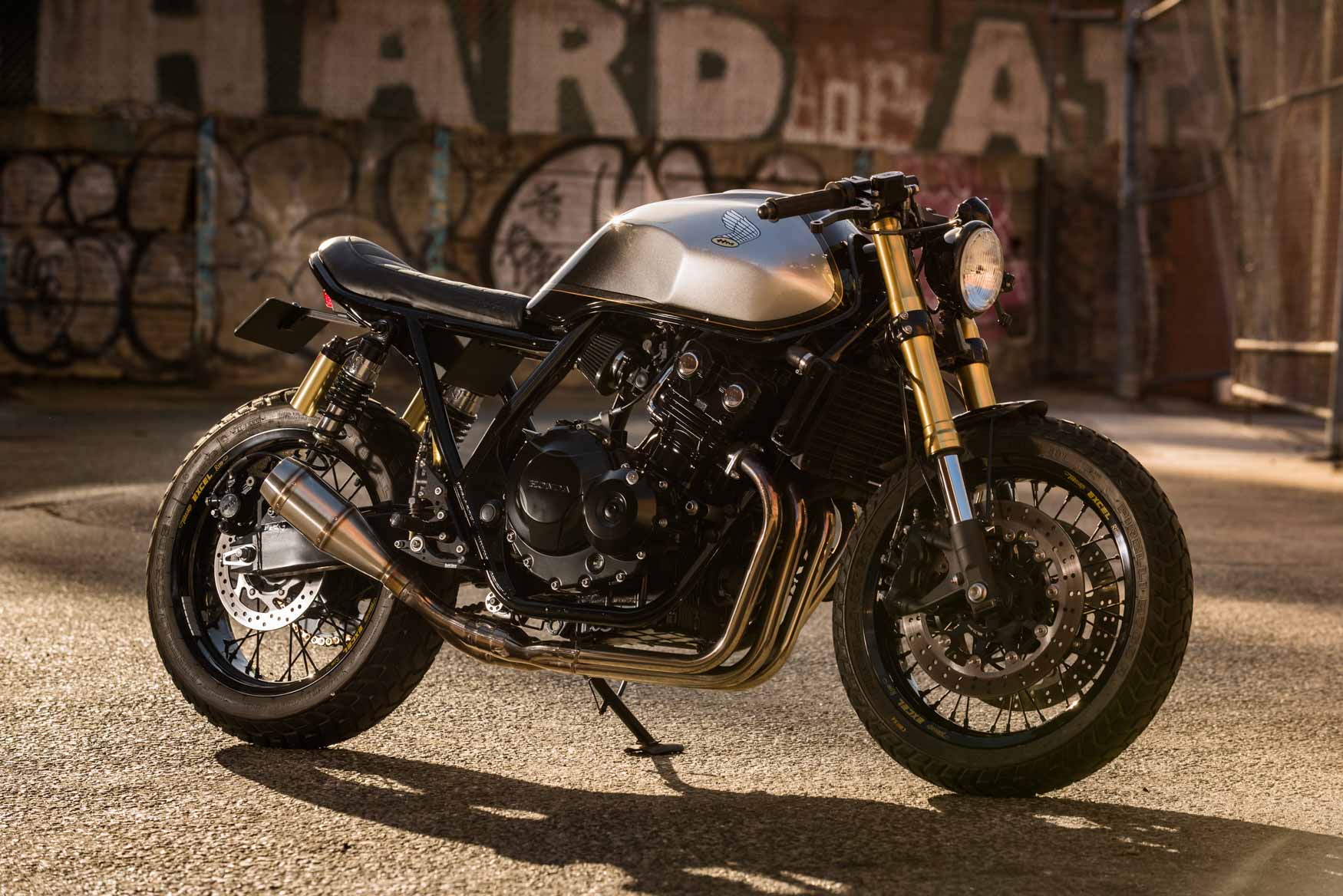 Honda CB400 Cafe Racer