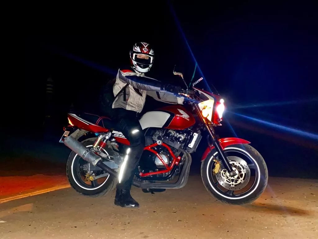 Honda CB 400 Super Four, 2002