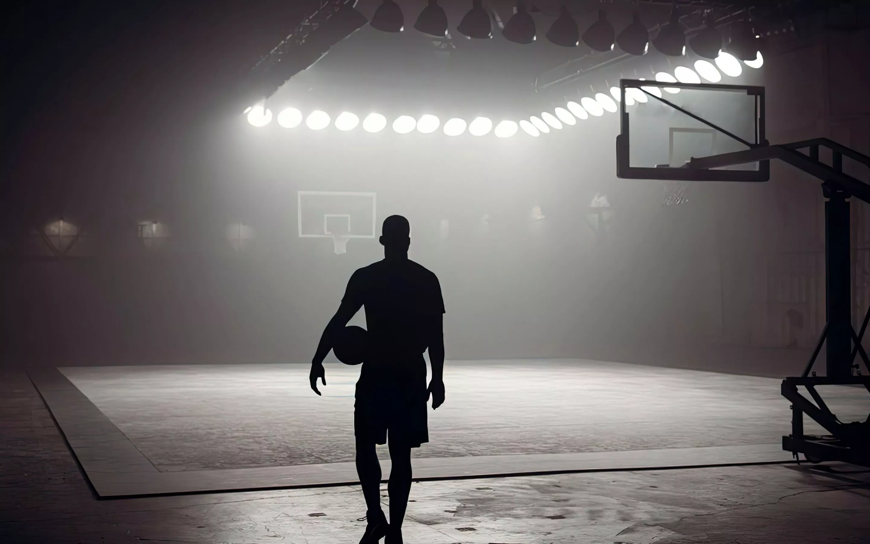 Basketball player Wallpaper 4K