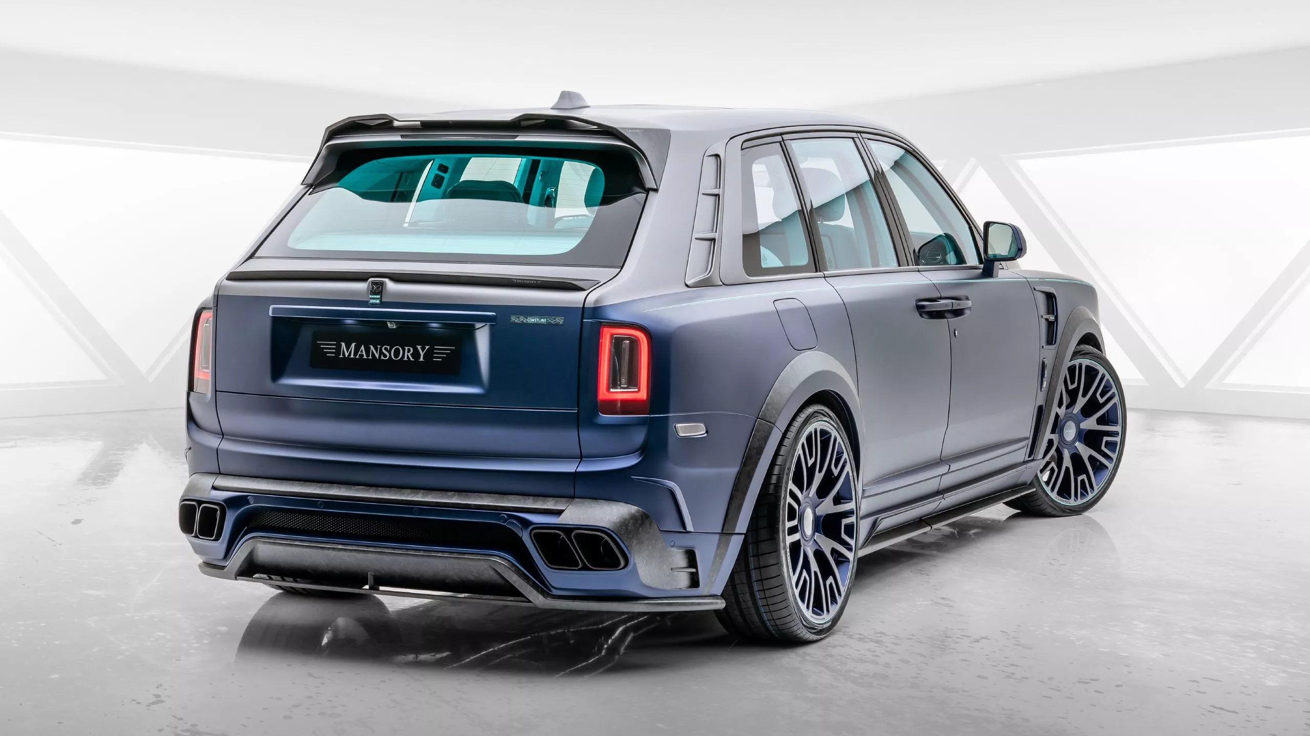 Mansory Rolls Royce Cullinan Coastline