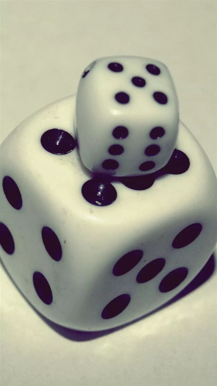 Two Dice Macro iPhone 8 Wallpaper Free