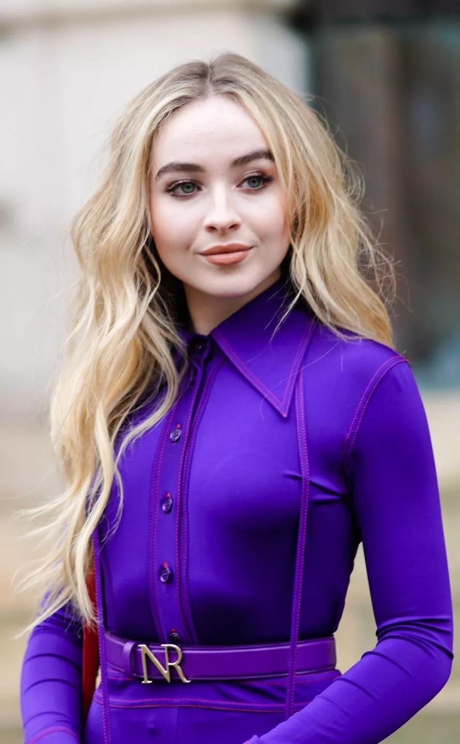 Download wallpaper 950x1534 2018