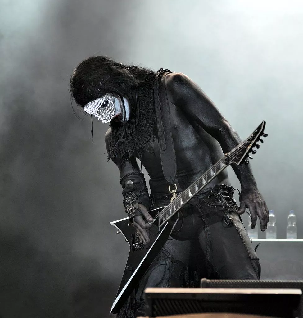 RaR LB Wes Borland 10