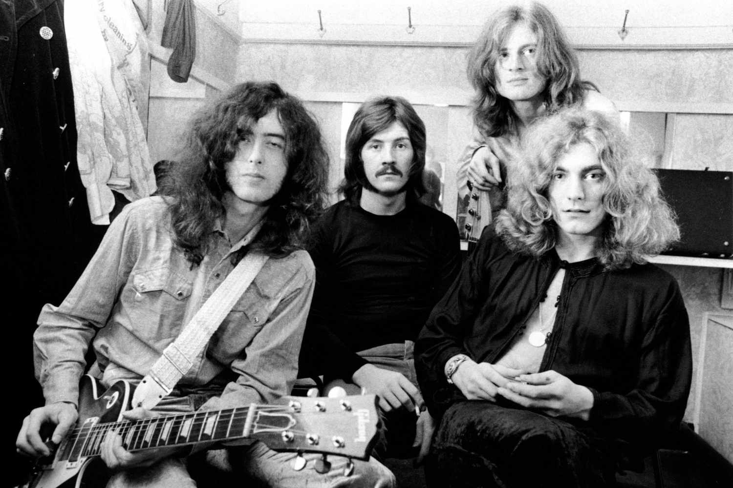 Led Zeppelin Wins 'Stairway to Heaven
