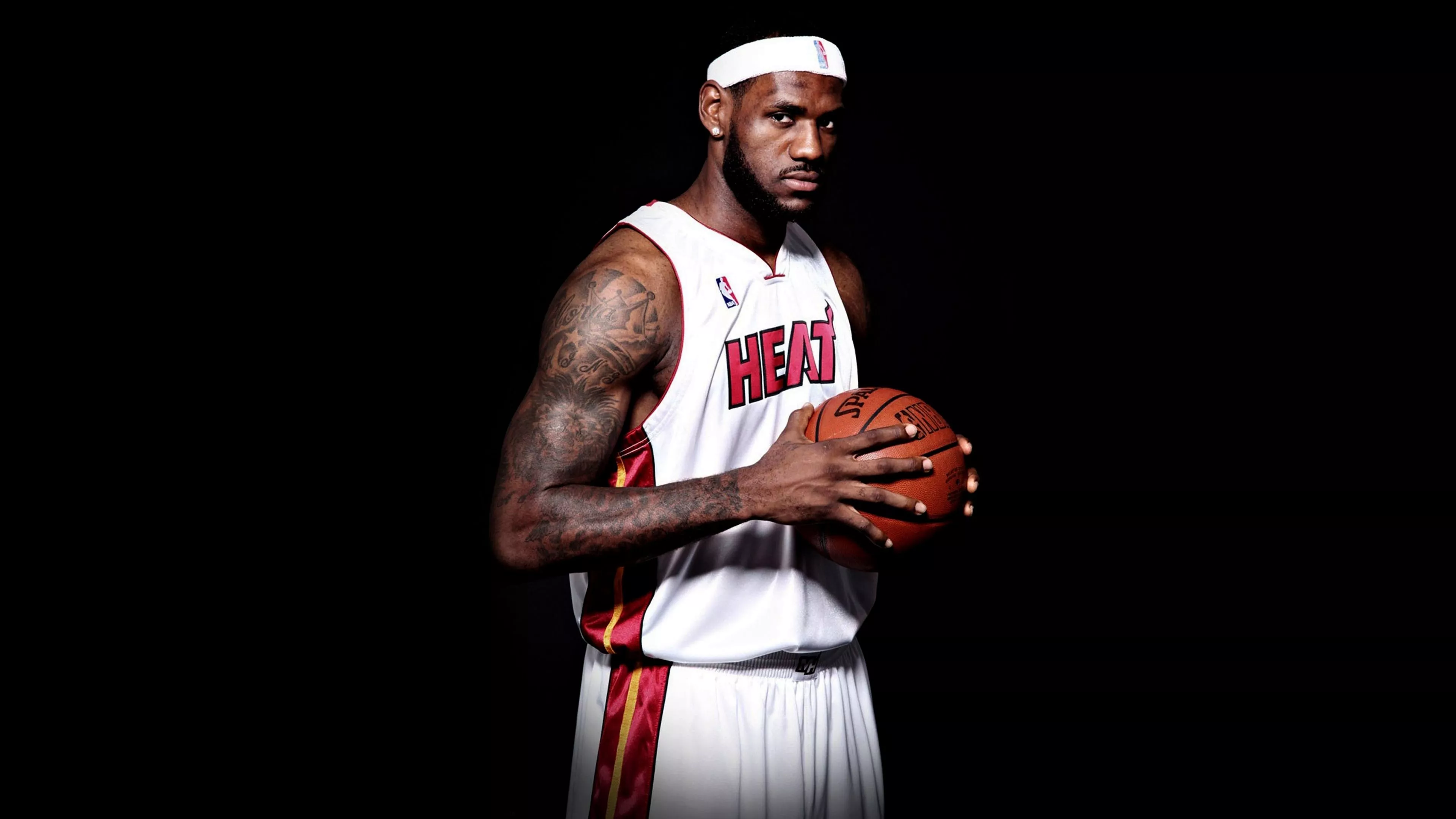 LeBron James Wallpaper 4K, Black