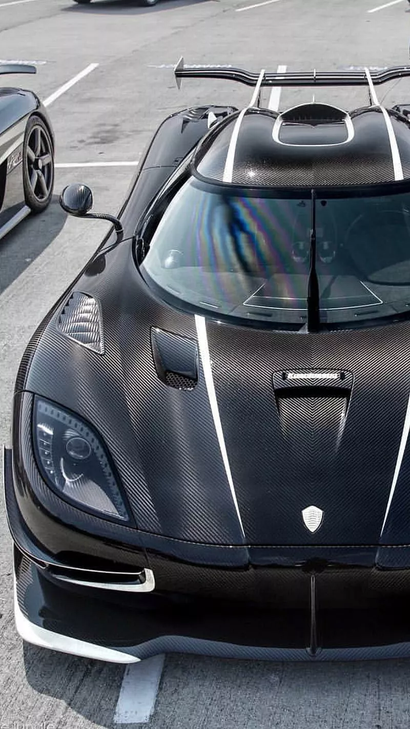 HD black carbon supercar wallpaper