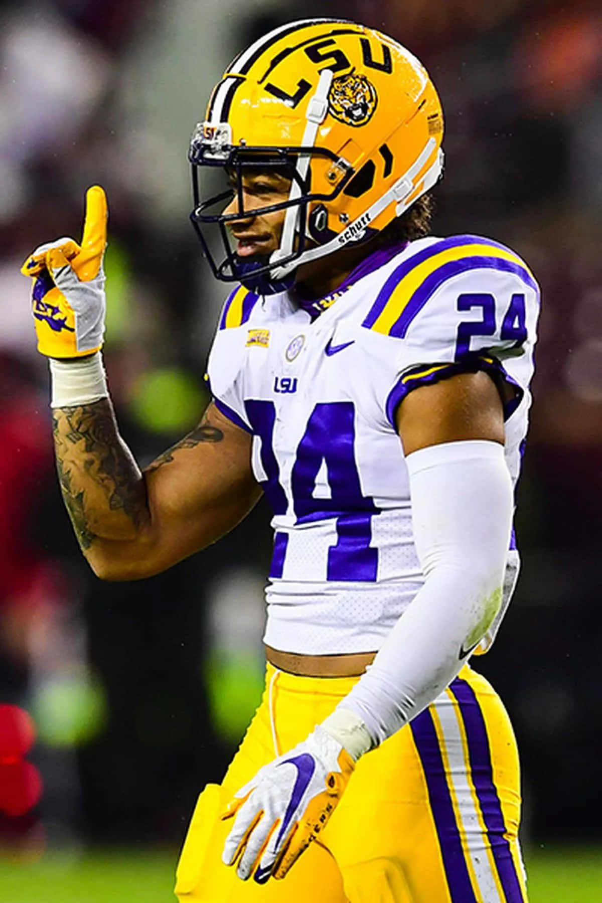 Collegiate Star Wallpaper