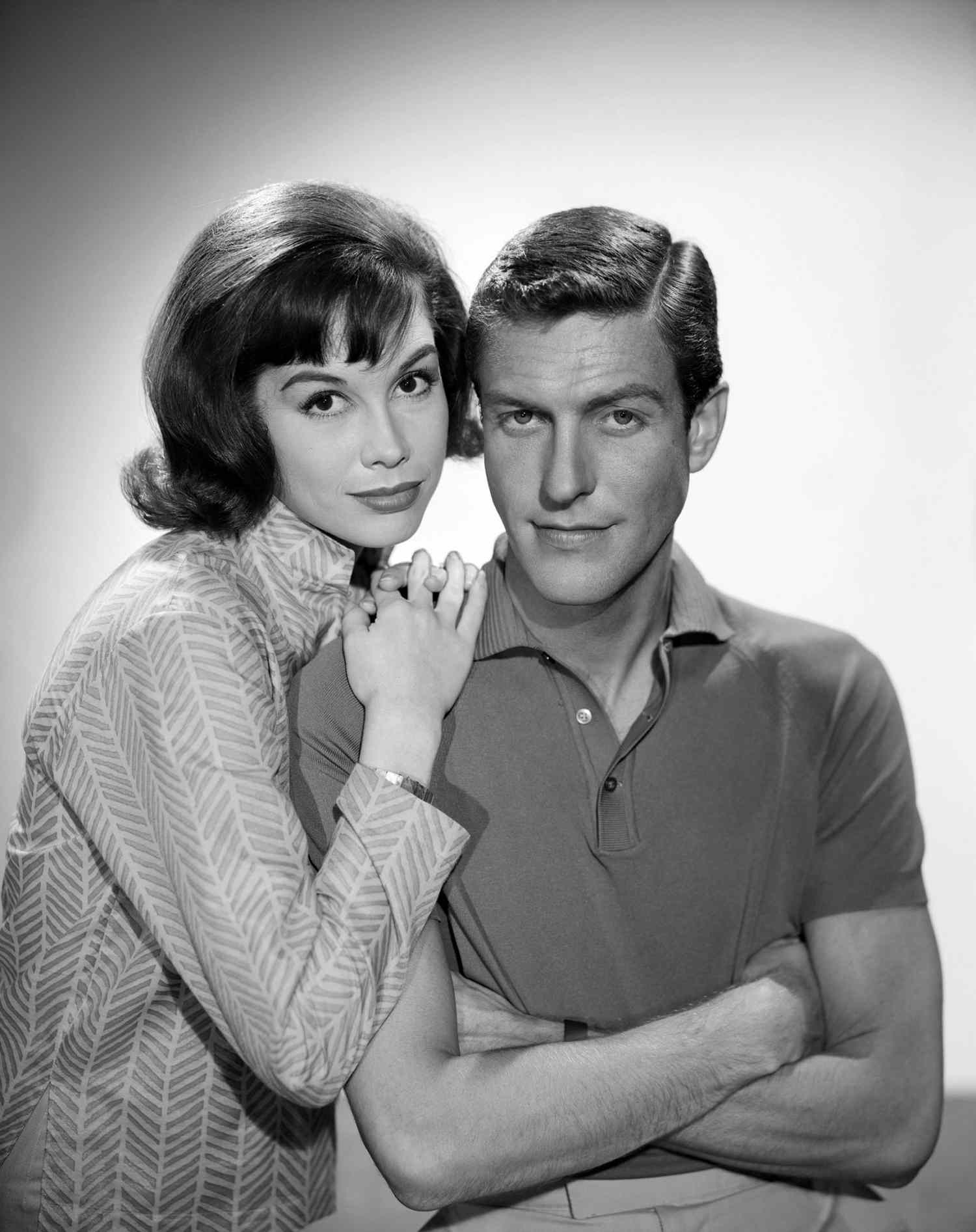 Mary Tyler Moore Dead: See Photo With