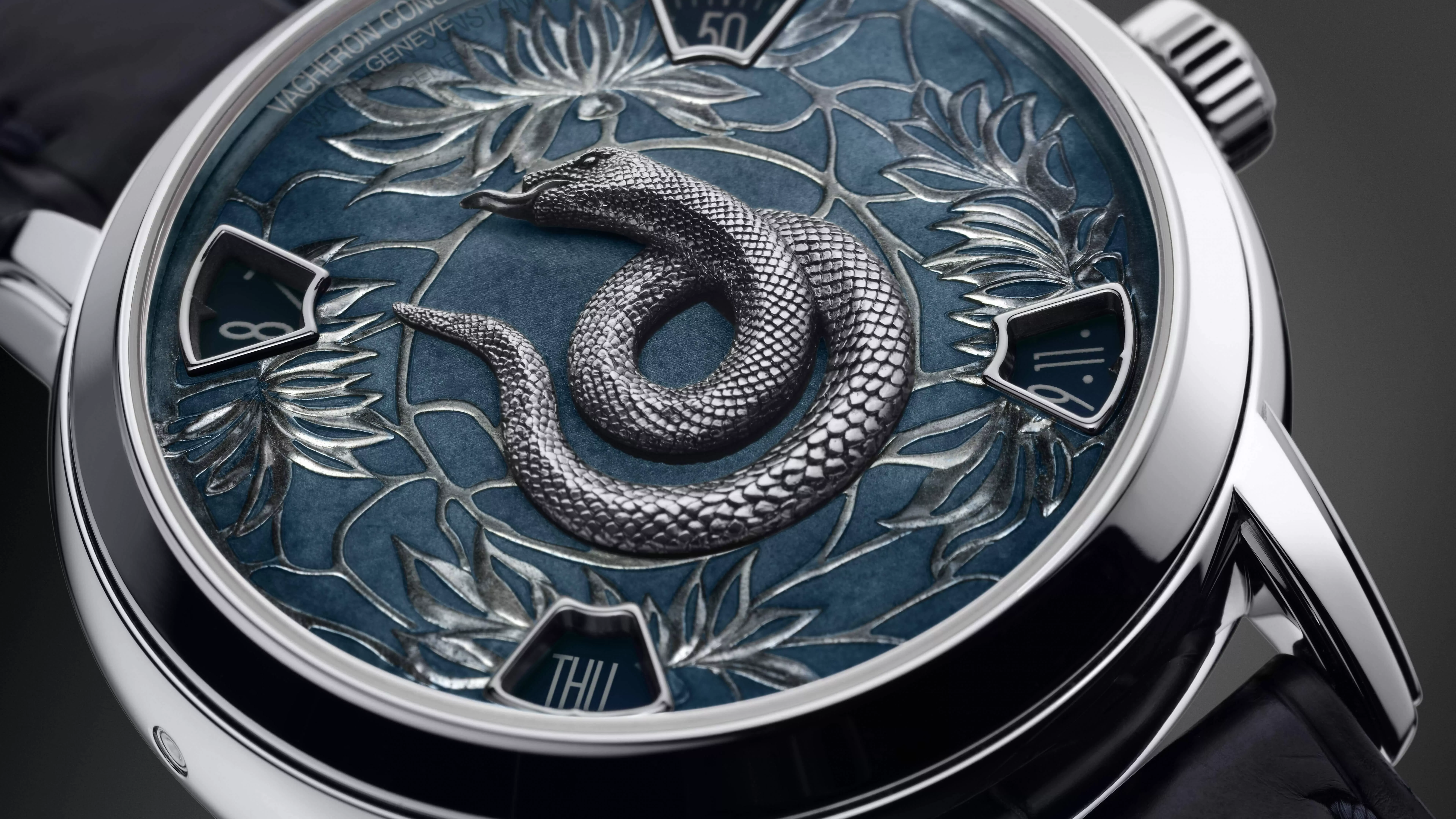 Snake Timepiece UHD 8K Wallpaper