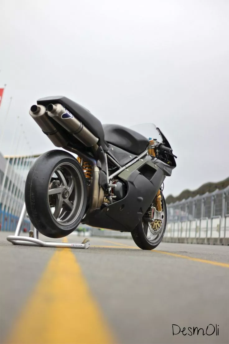 Ducati 996 Factory '99