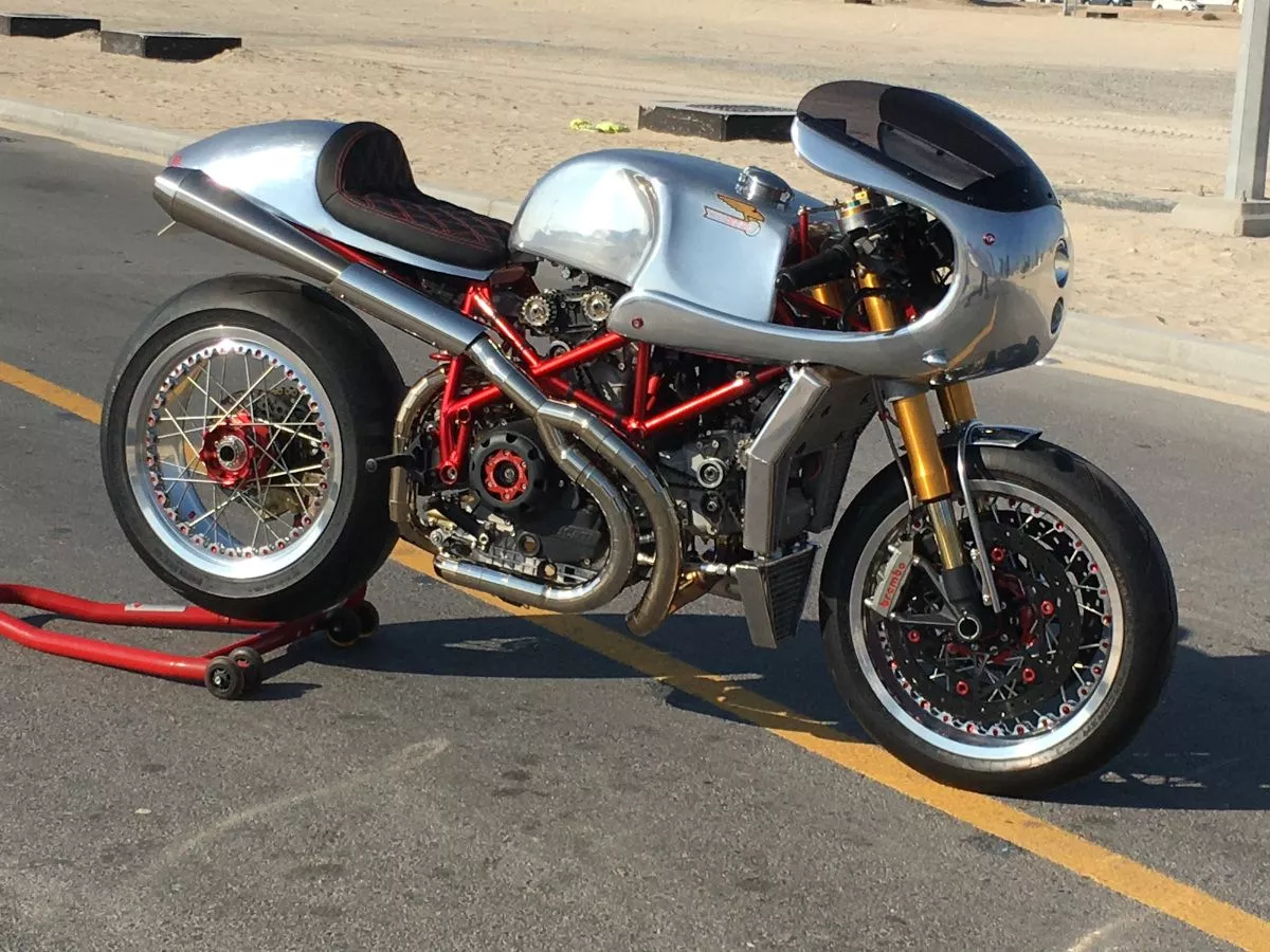 Ducati 996 Café Racer
