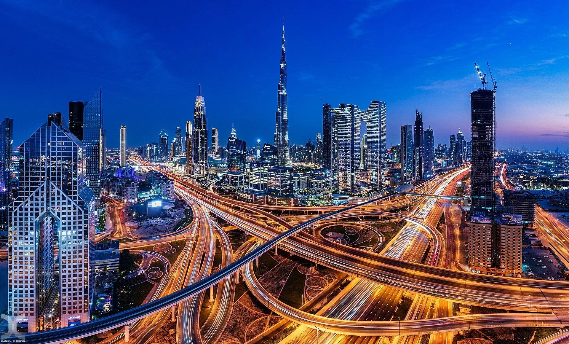 Download Highway Burj Khalifa United