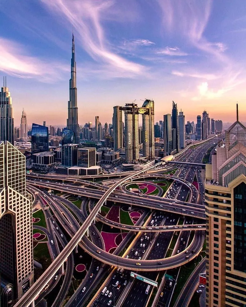 HD dubai in road wallpaper